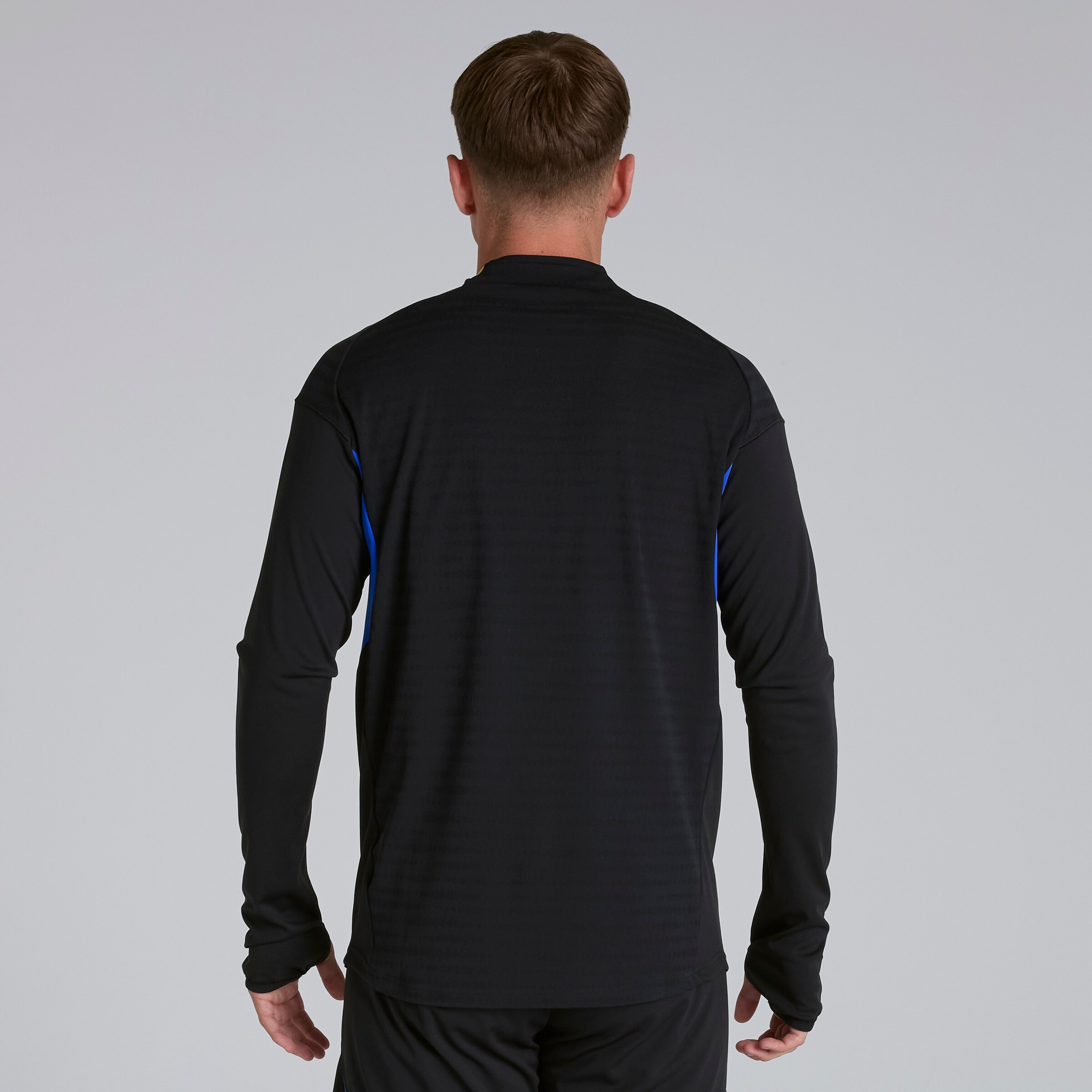 Manchester United Tiro 25 Pro Training Top Black Detail [2-5]