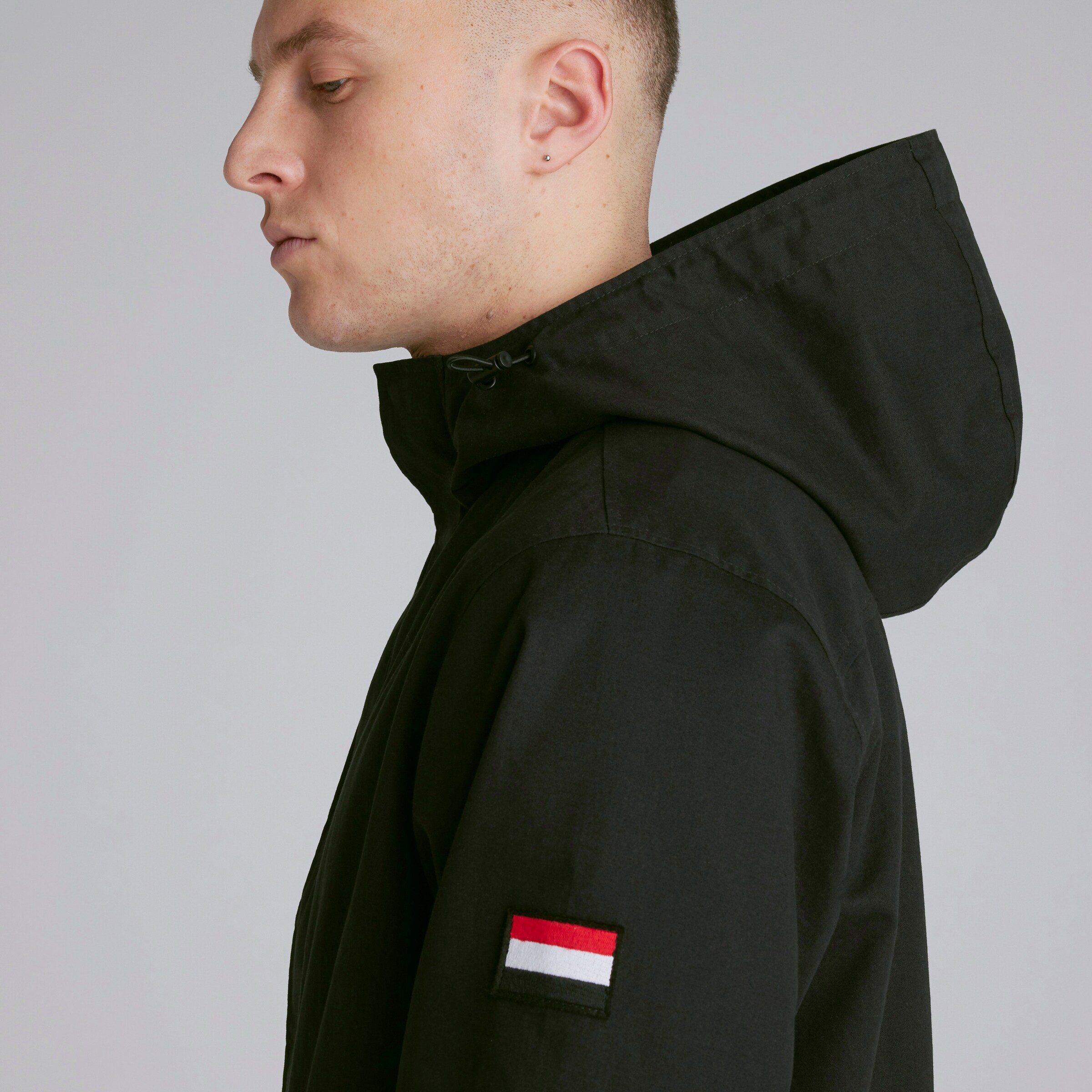 Manchester United Funnel Neck Parka Black Black Detail [6-6]