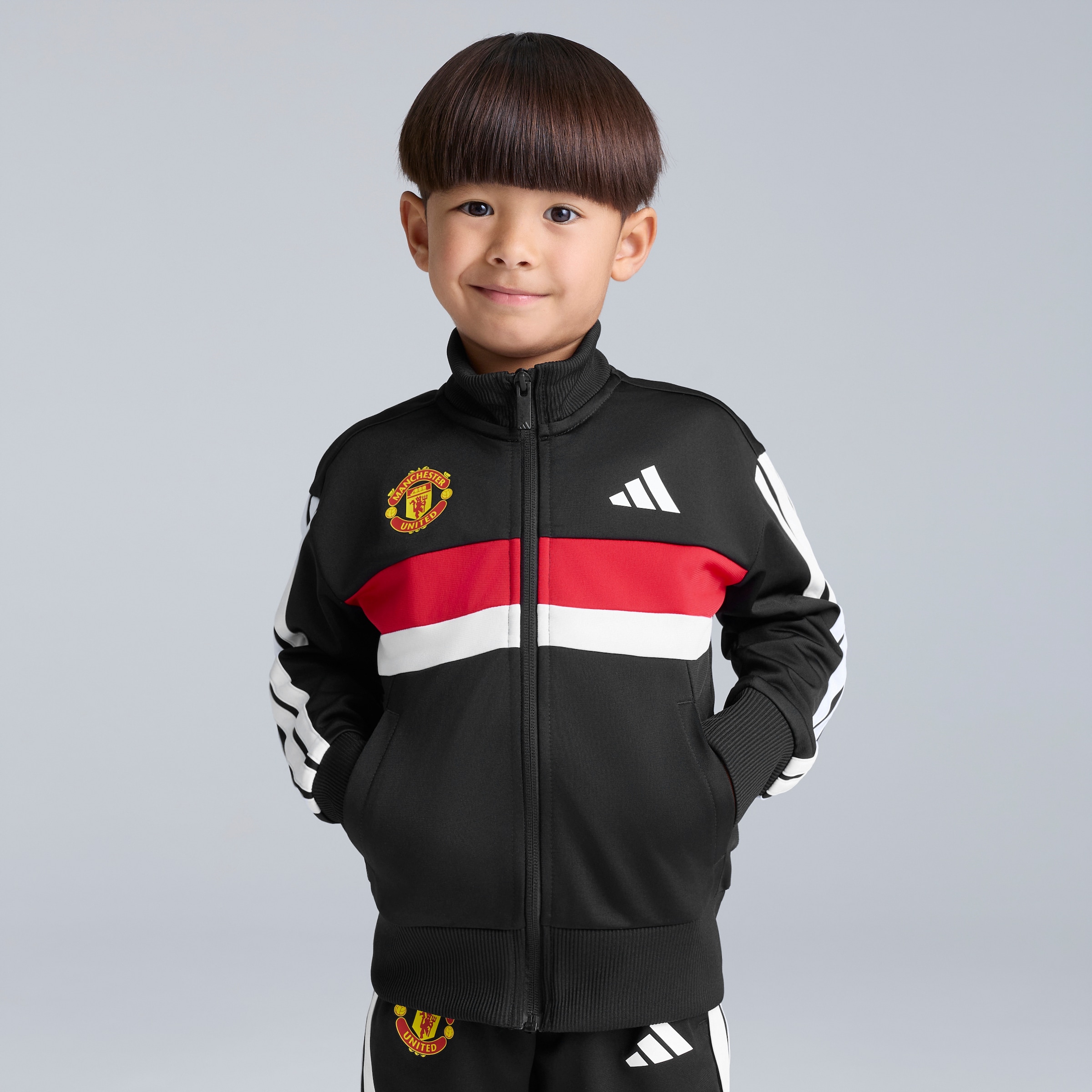Manchester United x adidas Little Kids Essentials Tiberio 3-Stripes Tricot Tracksuit Black Black Detail [3-6]