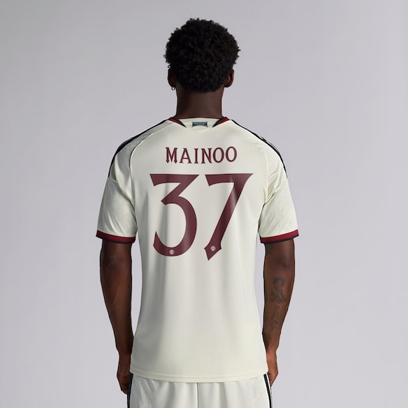 Manchester United 26/27 Third Jersey with Mainoo 37 UCL Printing & Badge Beige
