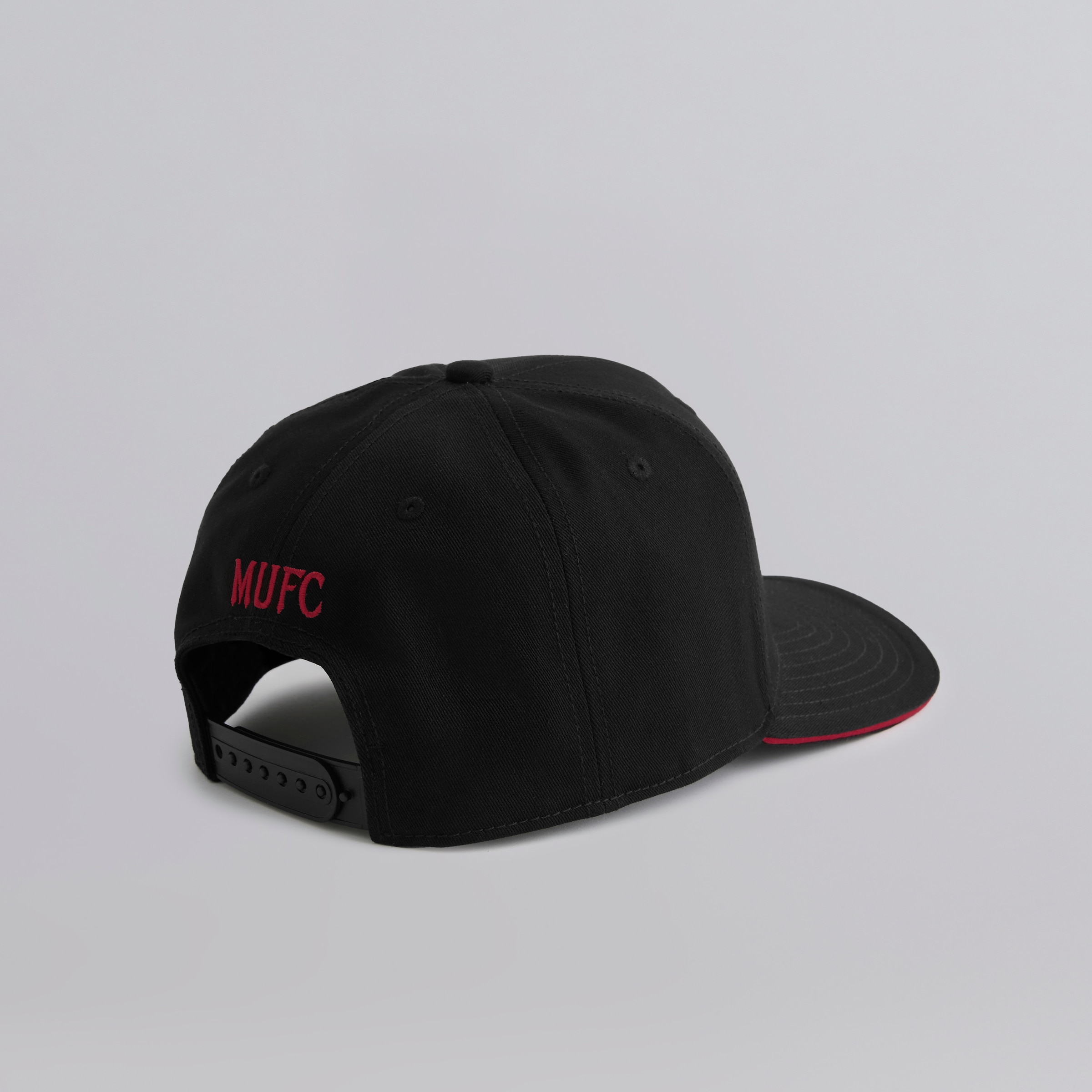 Manchester United x adidas Home Snapback Cap Black 黑色 细节 [4-5]