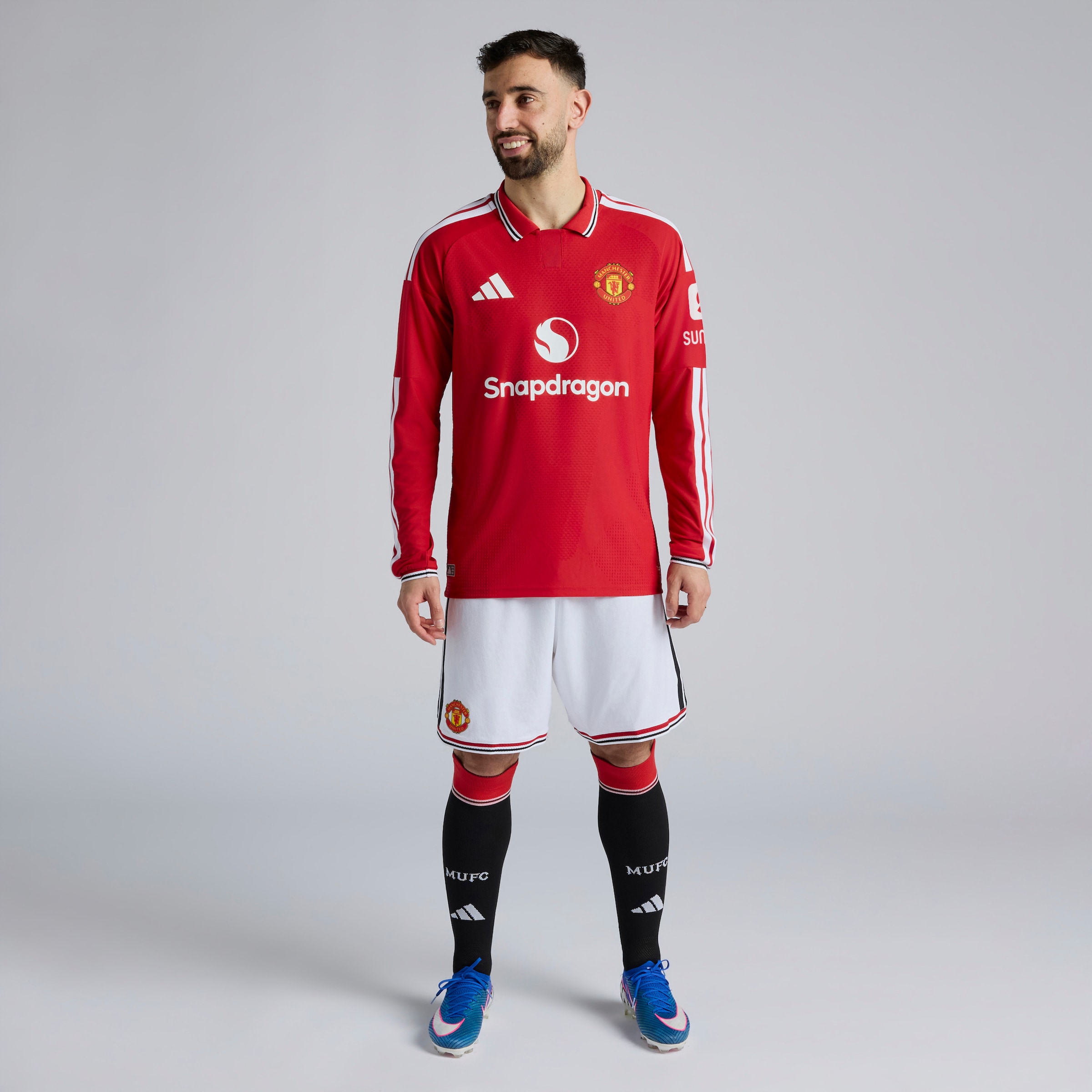 Manchester United 26/27 Home Authentic Long Sleeve Jersey Red Detail [3-6]