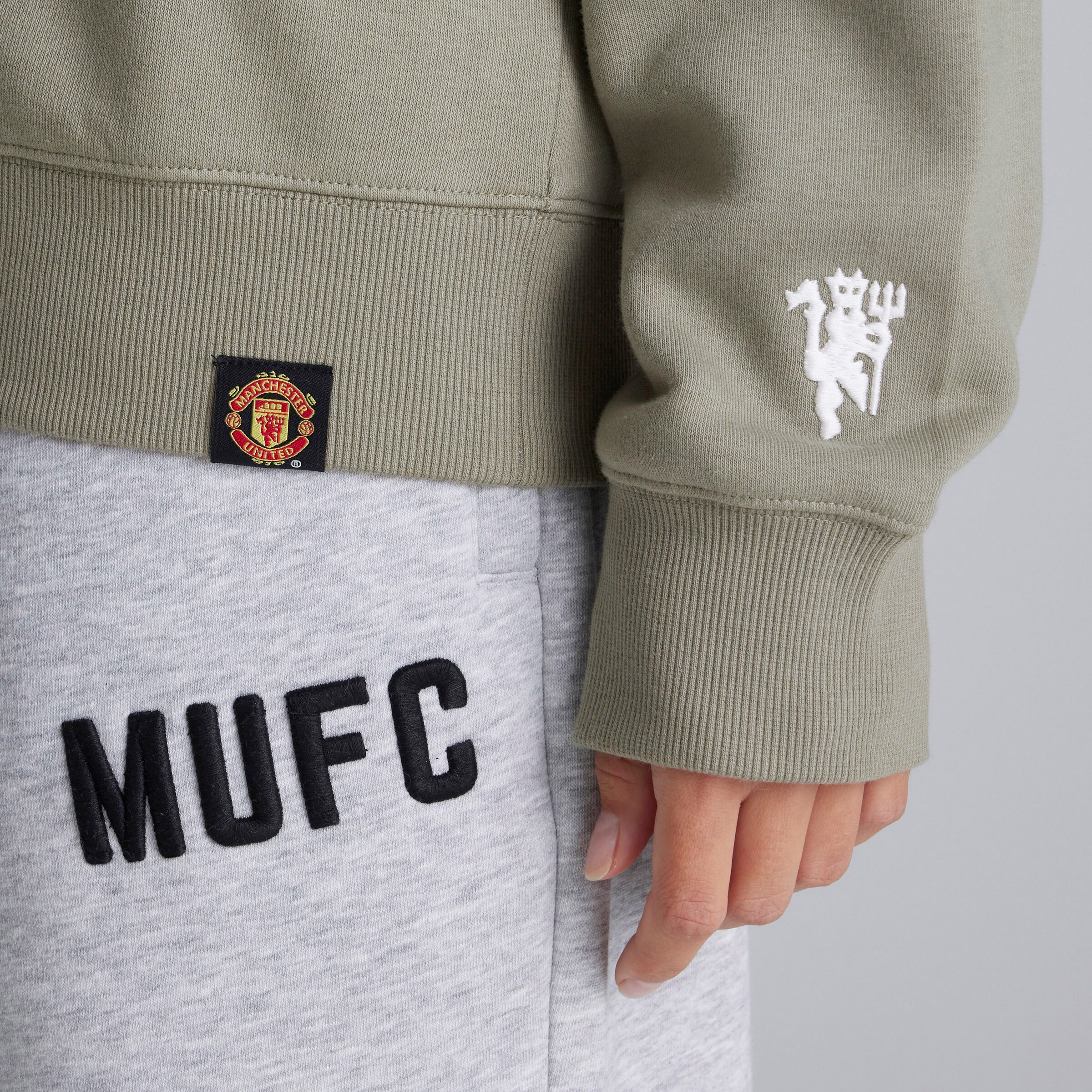 Manchester United Womens MUFC Sweatshirt Green Green Detail [5-5]