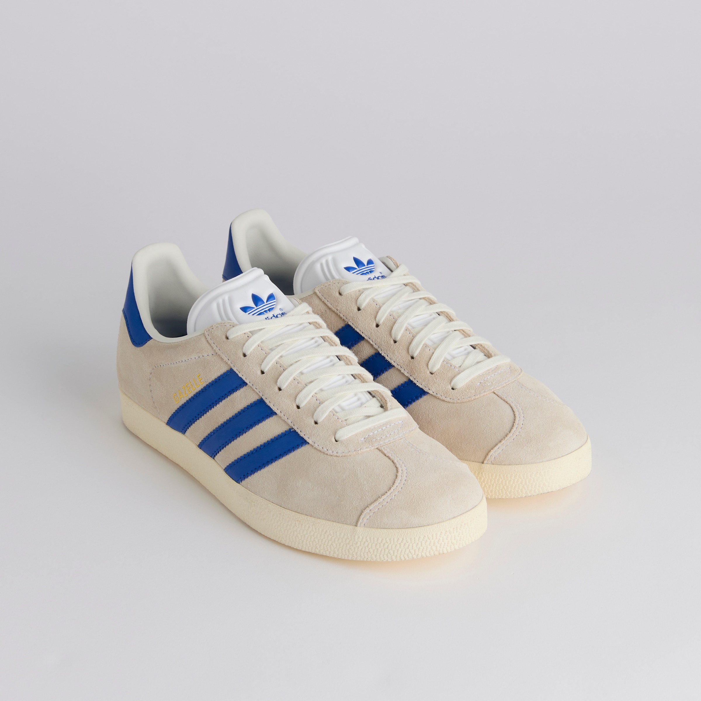 Manchester United x adidas Originals Gazelle Trainers White