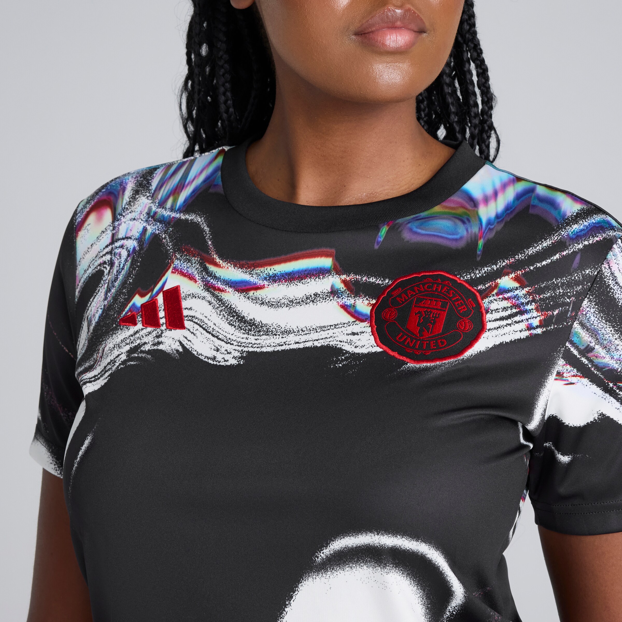 Manchester United 25/26 Pre Match Jersey Black Detail [5-5]