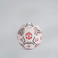 Manchester United 25/26 Team Signature Football Size 1 White