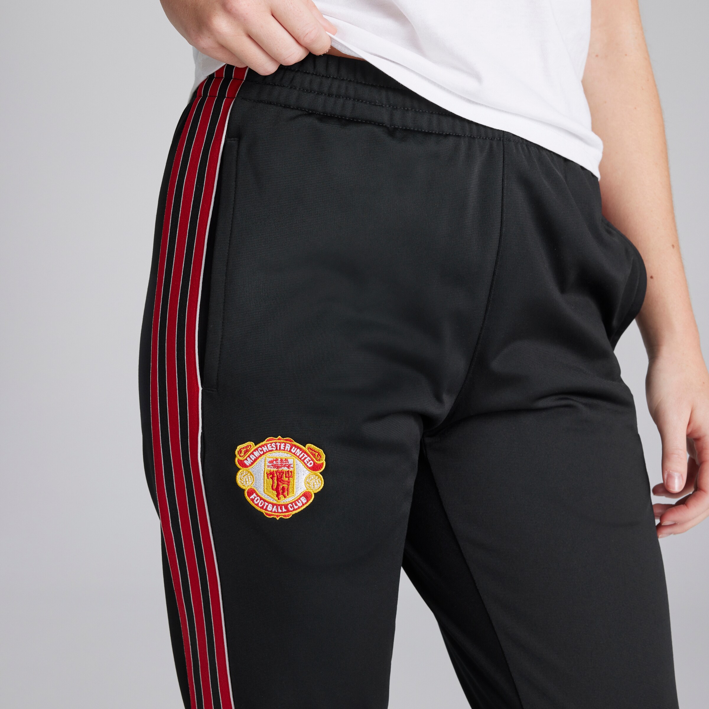 Amazon.com: adidas Originals Mens Manchester United Track