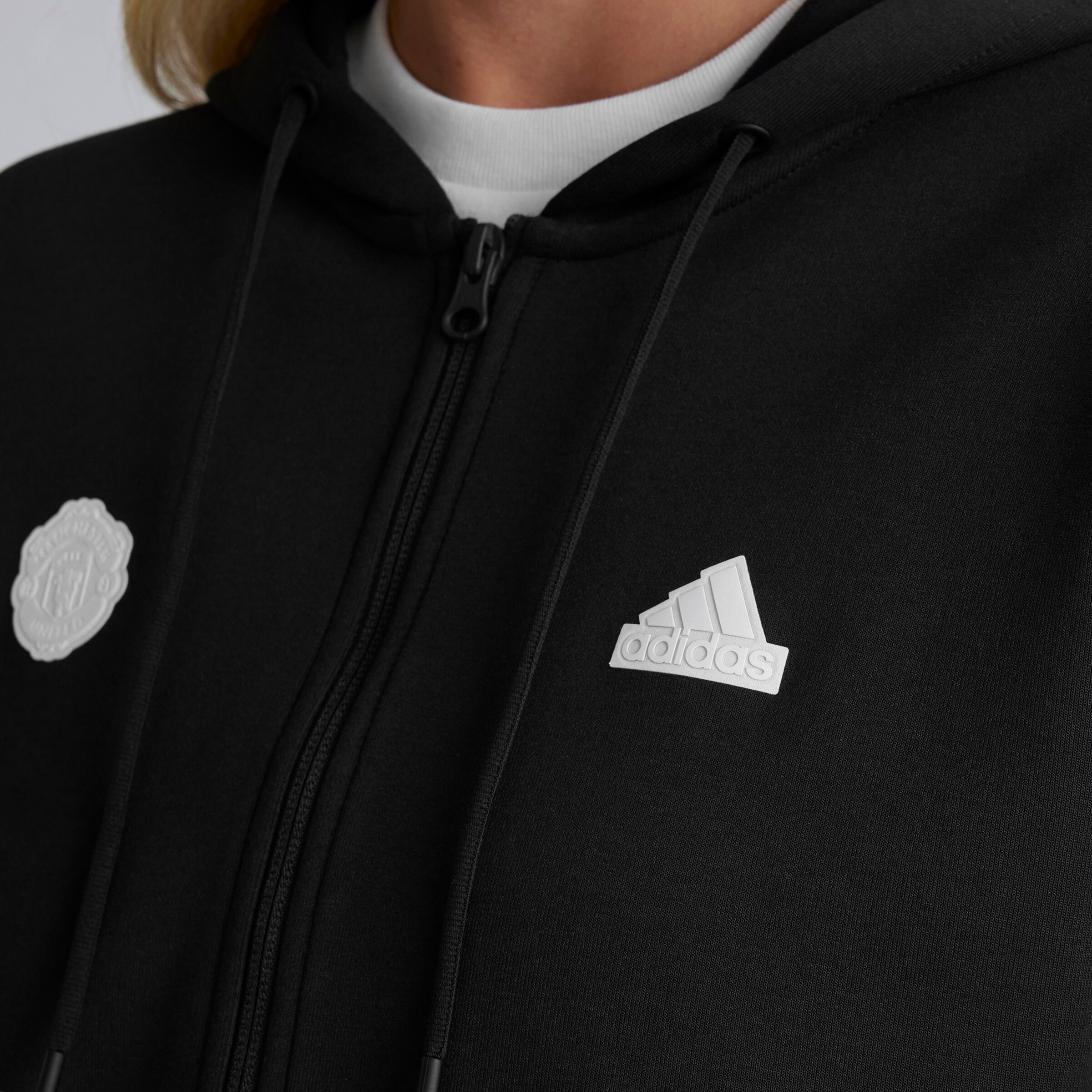 Hoodie ZippÃ© IntÃ©gral 3-Bandes Future Icons Femmes Noir de Manchester United x adidas Noir Détail [5-5]