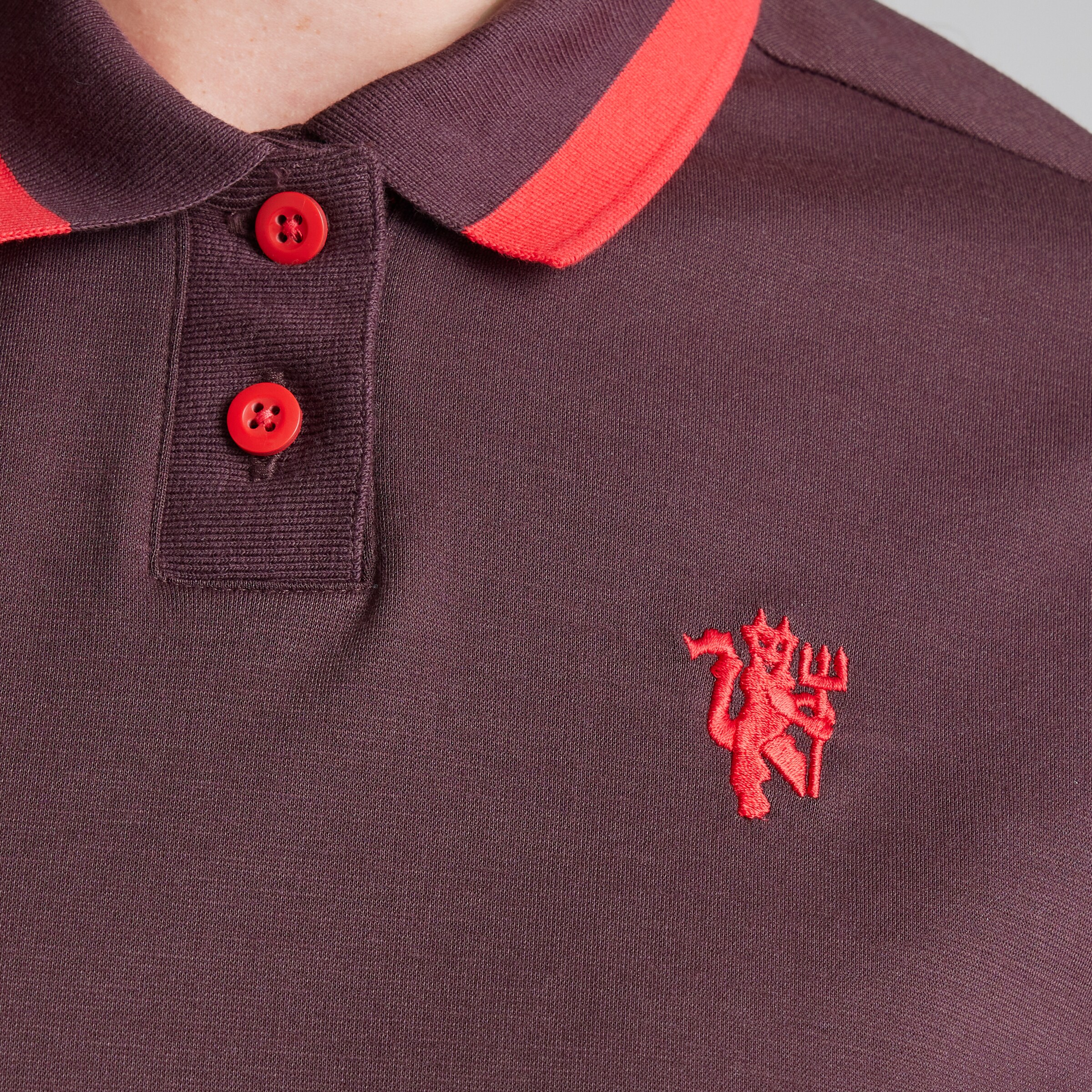 Manchester United x adidas Womens Golf Go-To Polo Shirt Burgundy Détail [5-5]