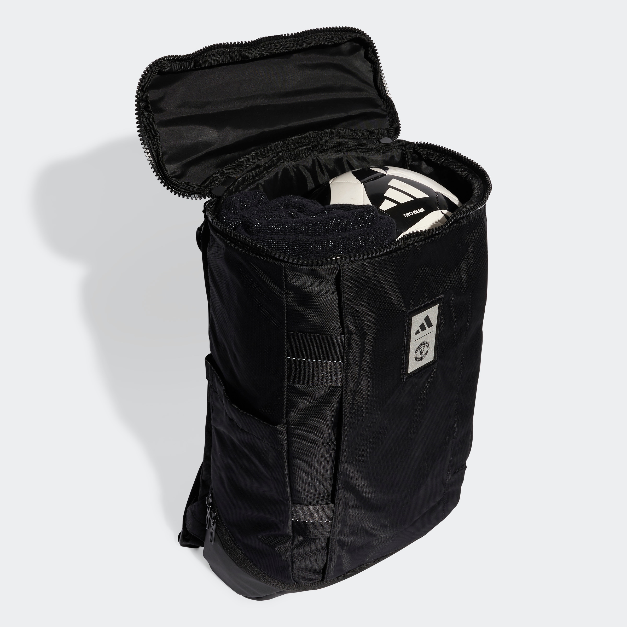 Manchester United 25/26 Backpack Black Black Detail [2-6]