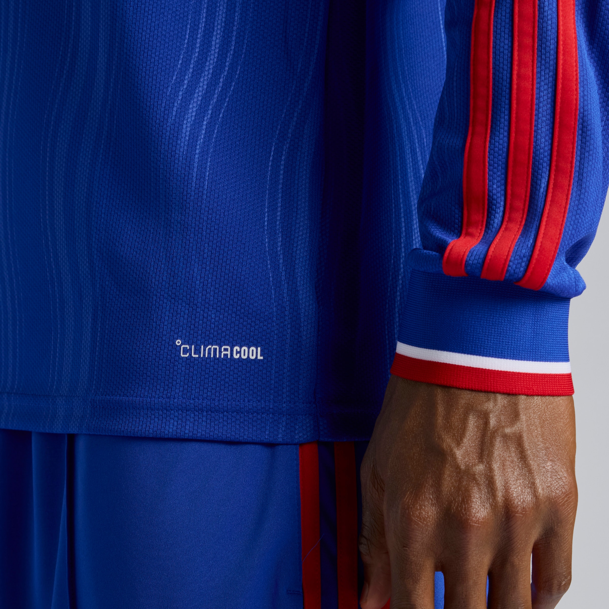 Manchester United 26/27 Away Long Sleeve Jersey Bleu Détail [5-5]