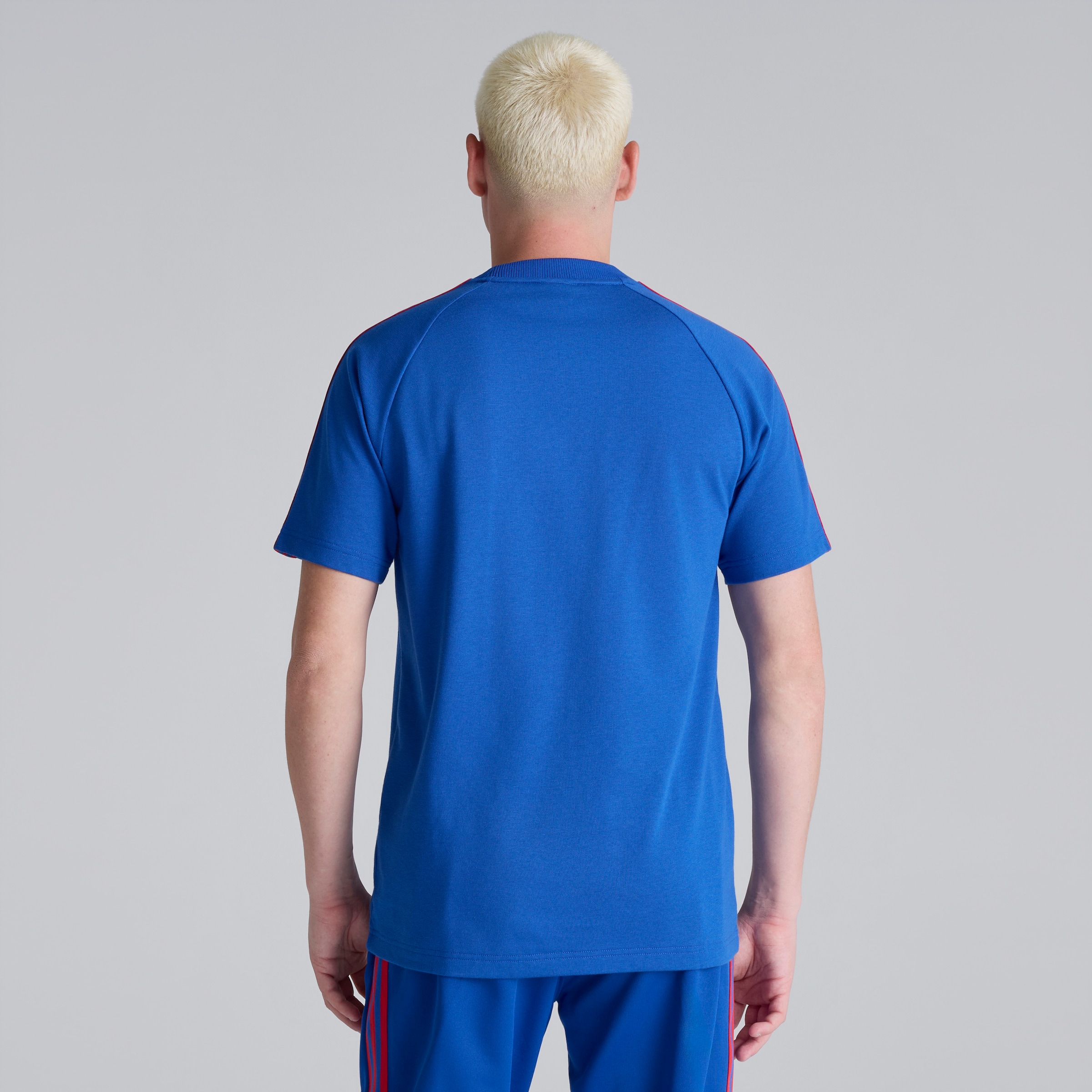 Manchester United x adidas Originals T-Shirt Blue 蓝色 细节 [2-5]