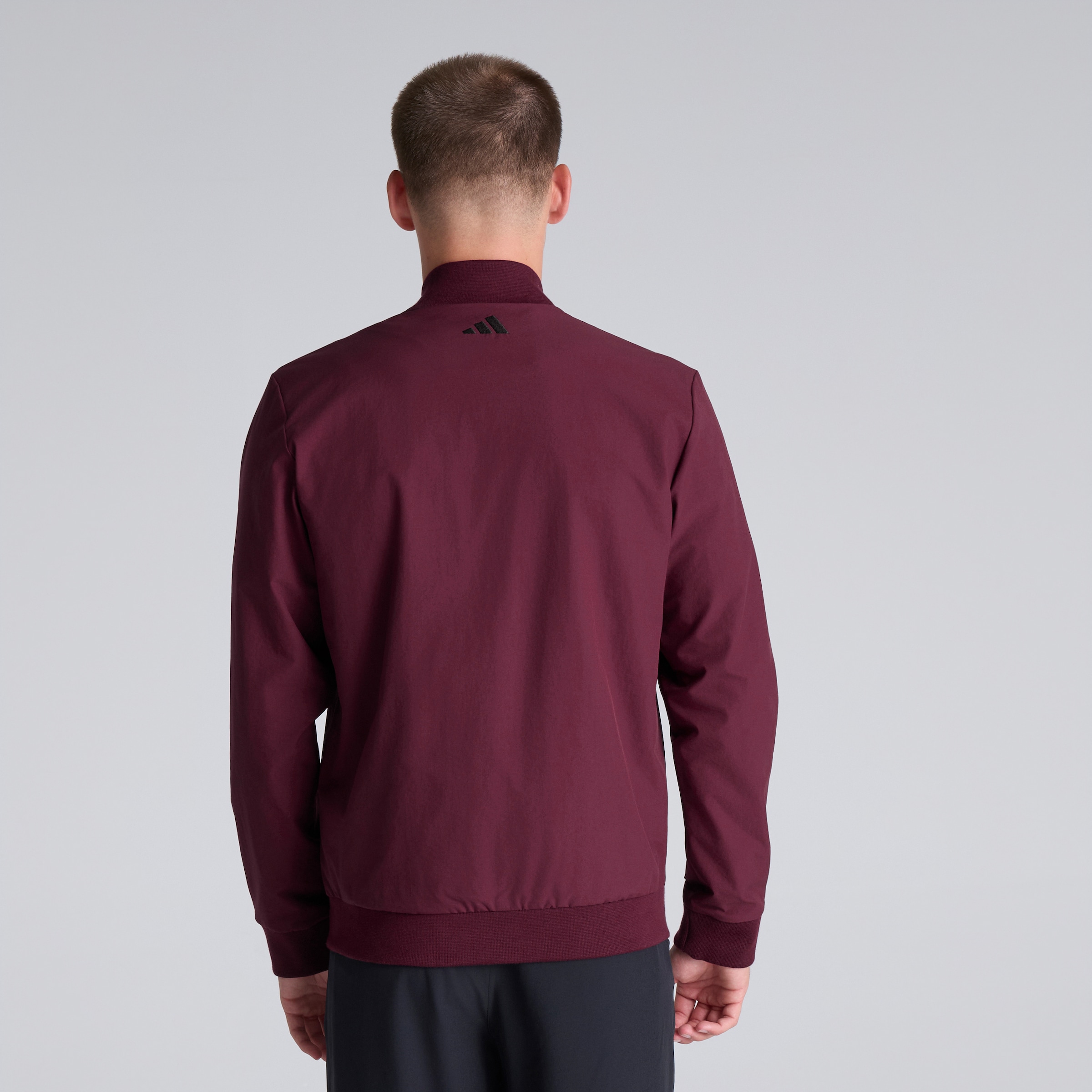Manchester United x adidas Golf Ultimate 365 Full-Zip Jacket Maroon 细节 [2-7]