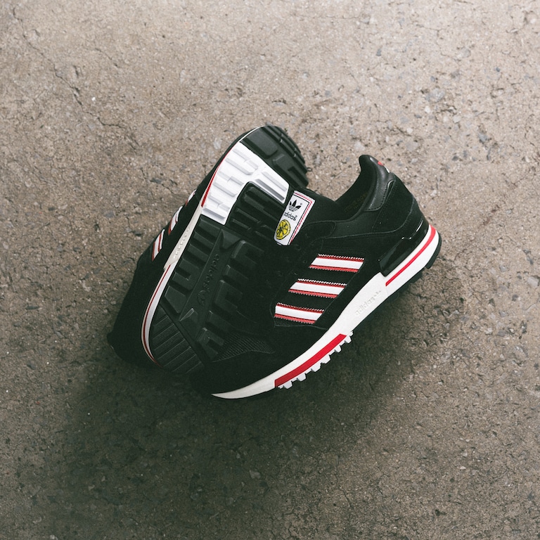 Manchester United x adidas Stone Roses ZX 600 Trainers Black