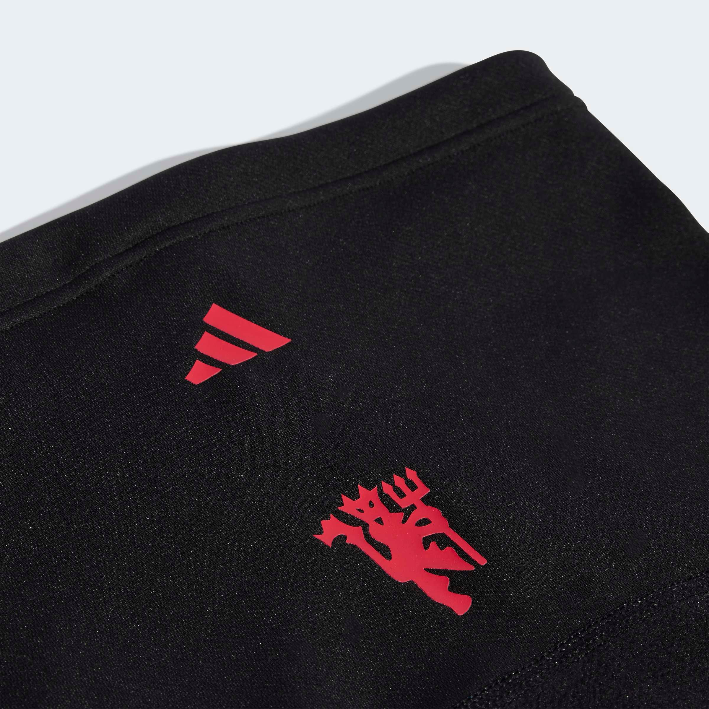 Manchester United Home Neck Warmer Noir Détail [3-3]