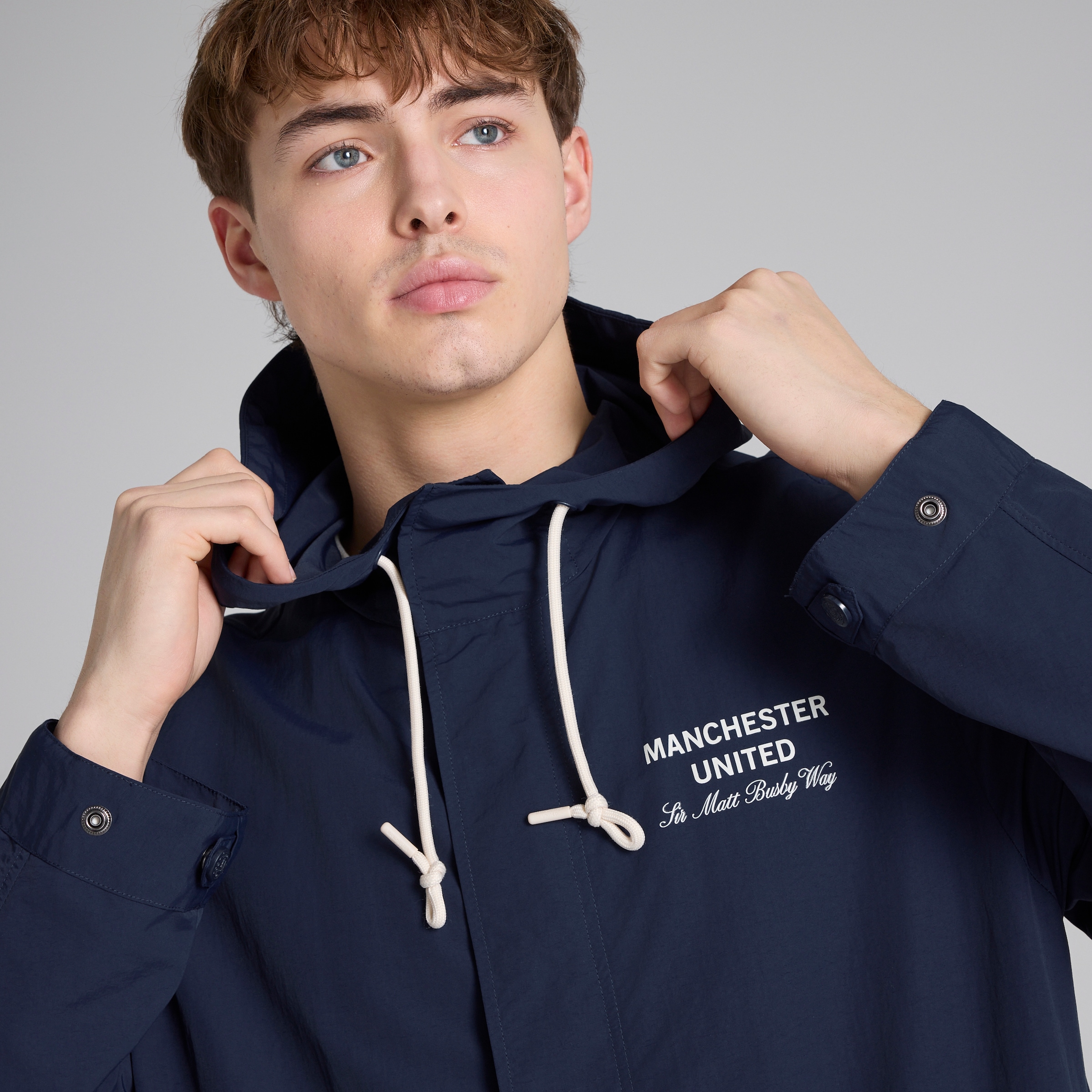 Manchester United Theatre of Dreams Coach Jacket Navy Navy blue Detail [4-6]