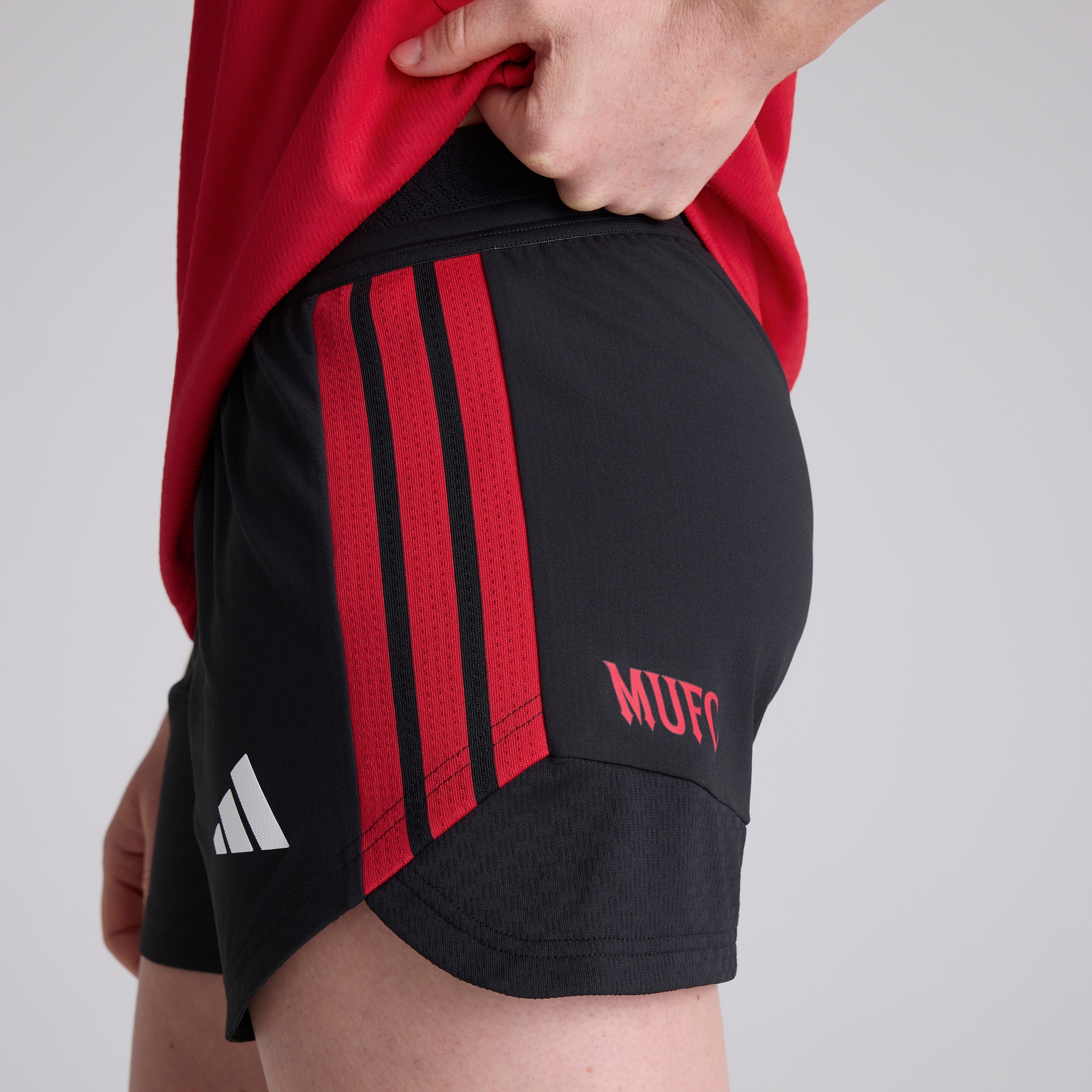 Manchester United Womens 26/27 Training Tiro Authentic Shorts Black Black Detail [5-5]