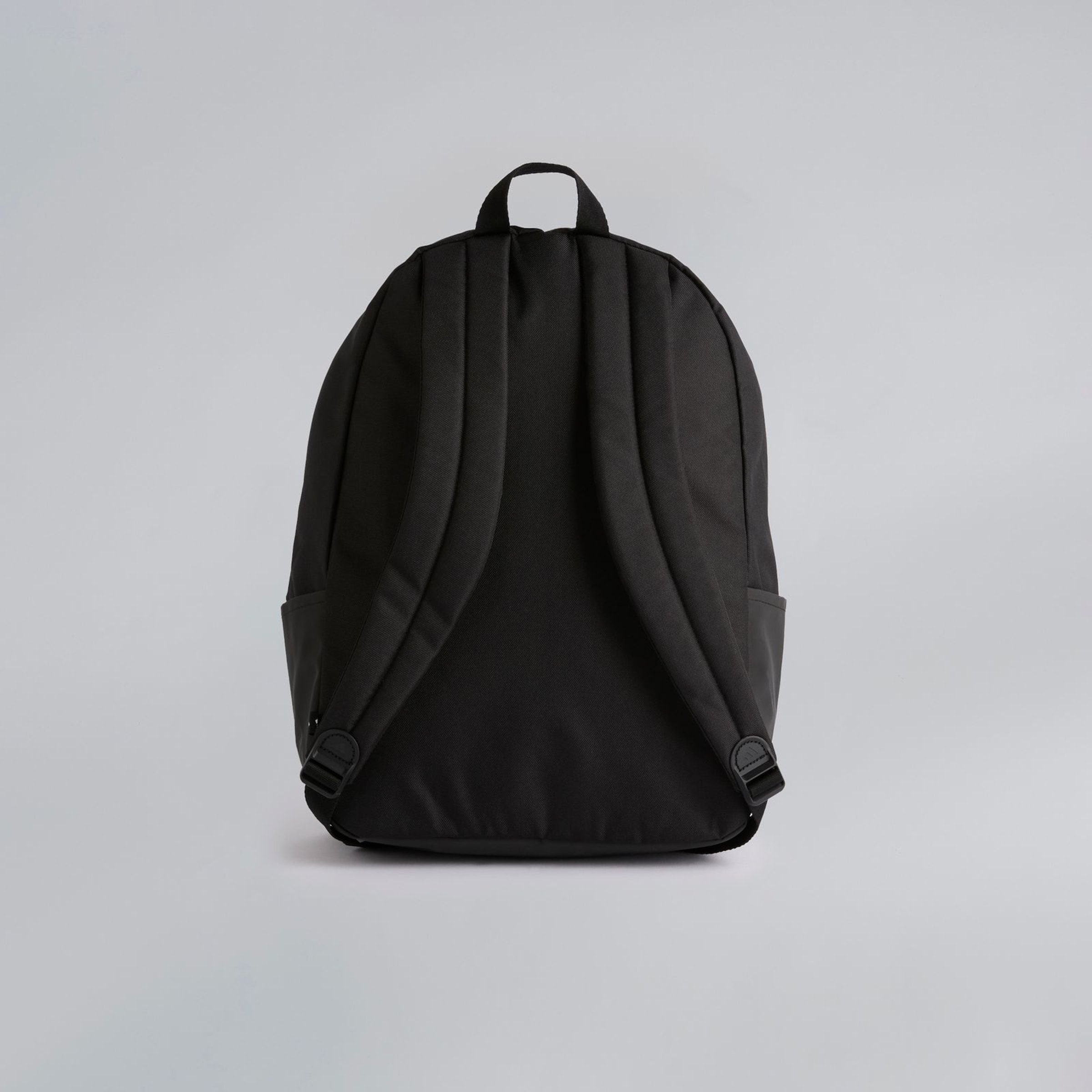 Manchester United x adidas Classic 3 Bars Backpack Black Black Detail [2-4]