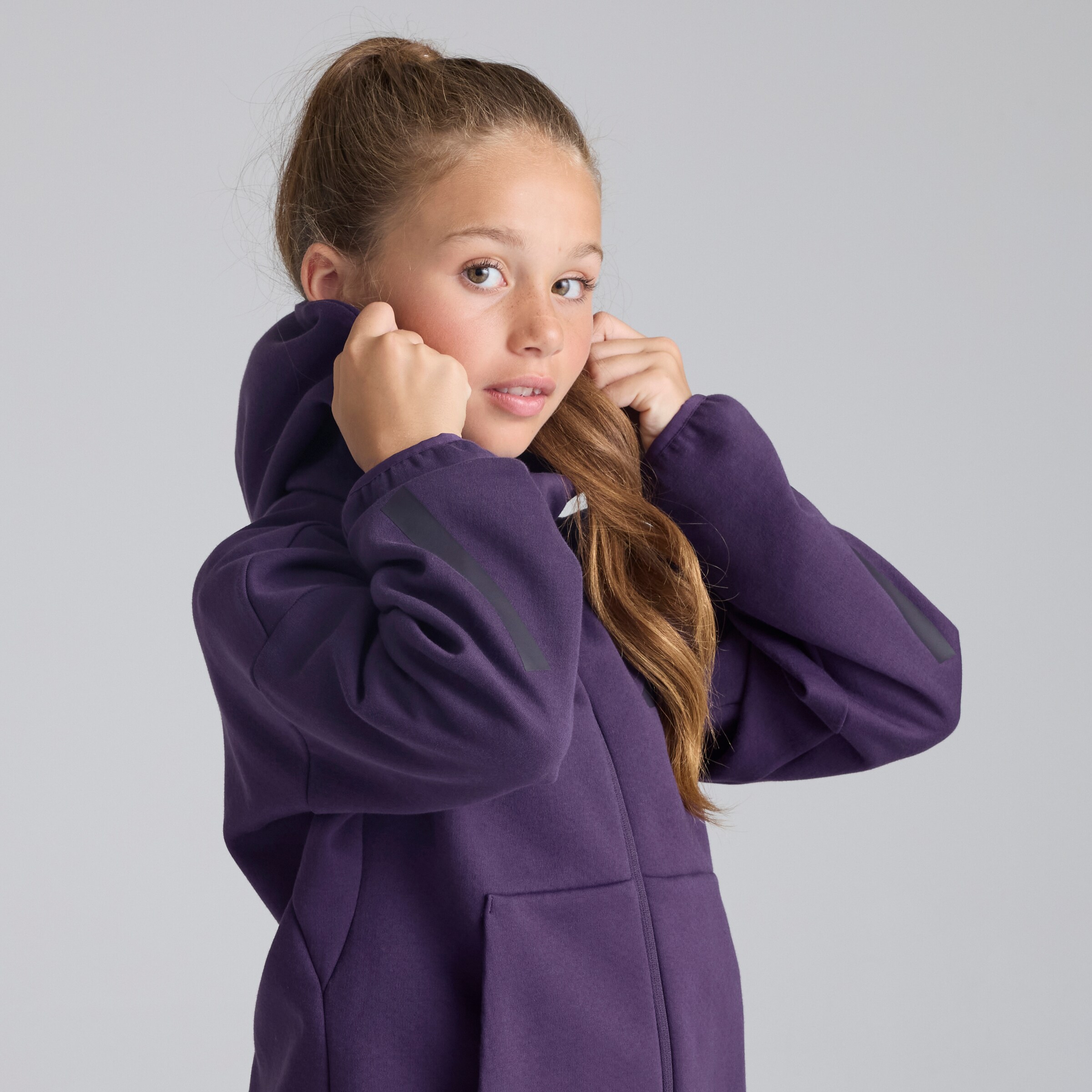 Manchester United x adidas Kids Z.N.E. Full-Zip Hoodie Purple Purple Detail [6-6]