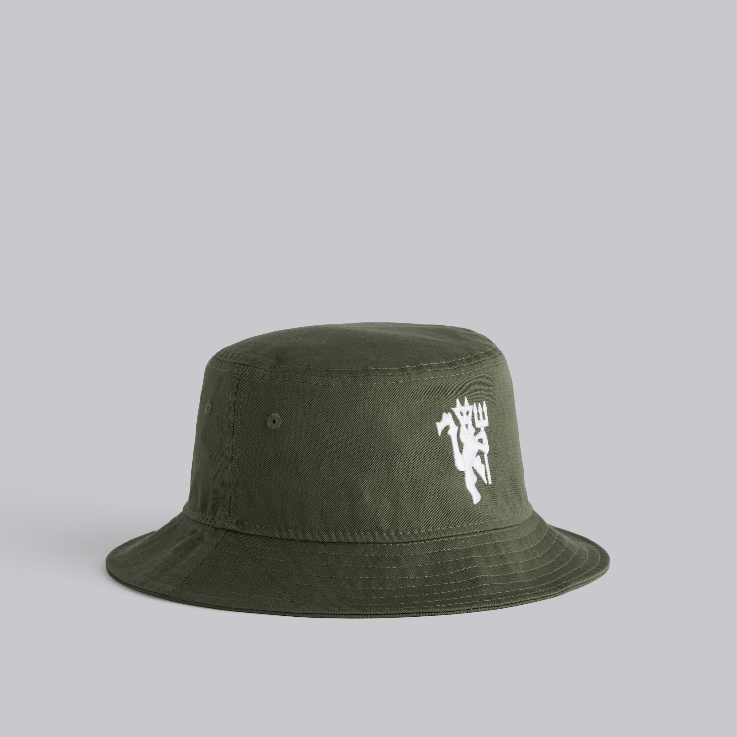 Manchester United x New Era Devil Bucket Hat Olive Green Detail [3-5]
