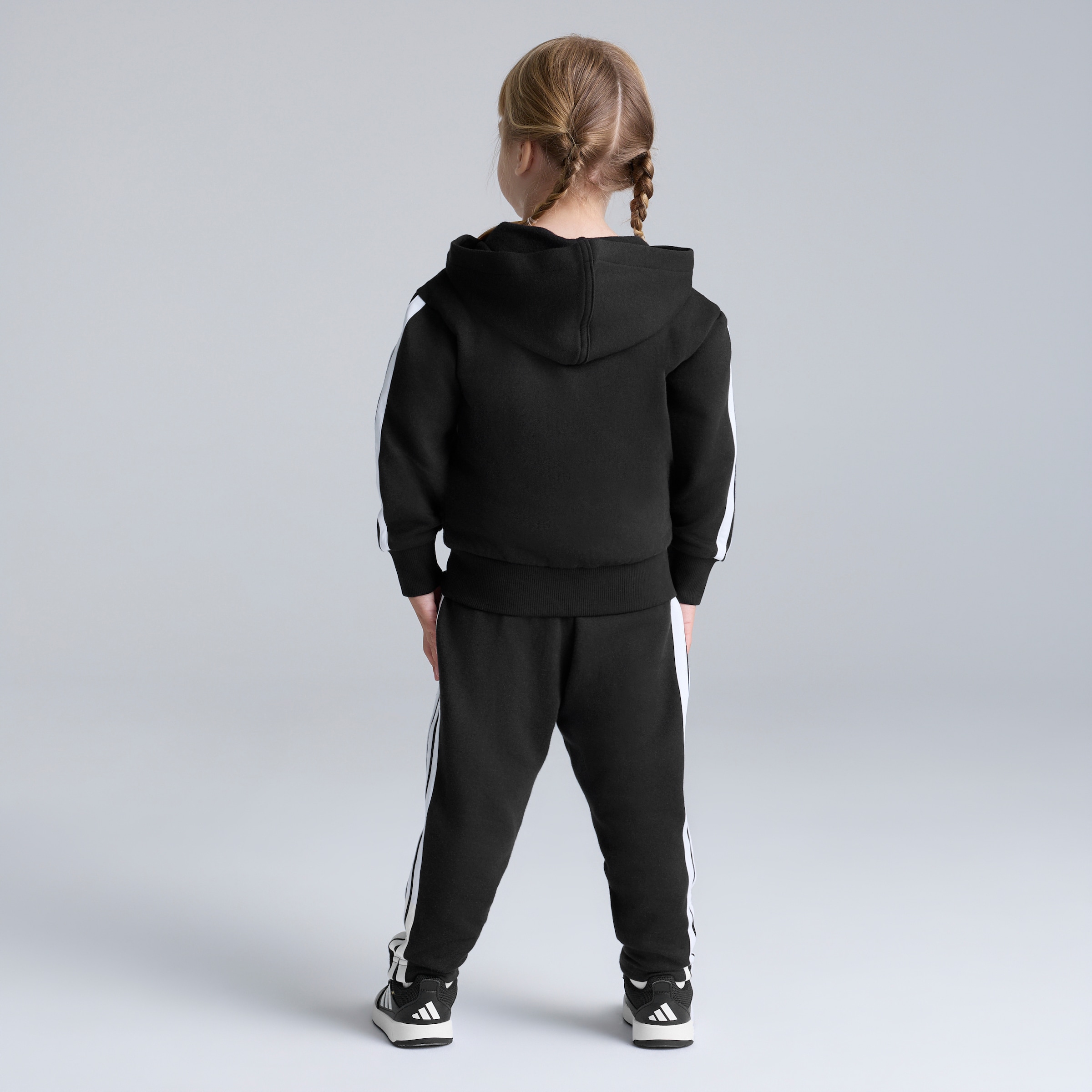 Manchester United x adidas Little Kids Essentials Tibero Fleece Tracksuit Black Black Detail [2-6]
