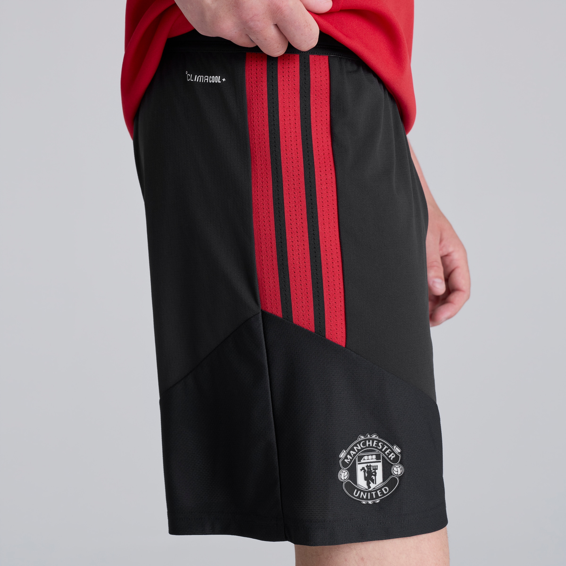 Manchester United 26/27 Training Tiro Authentic Shorts Black Black Detail [4-6]