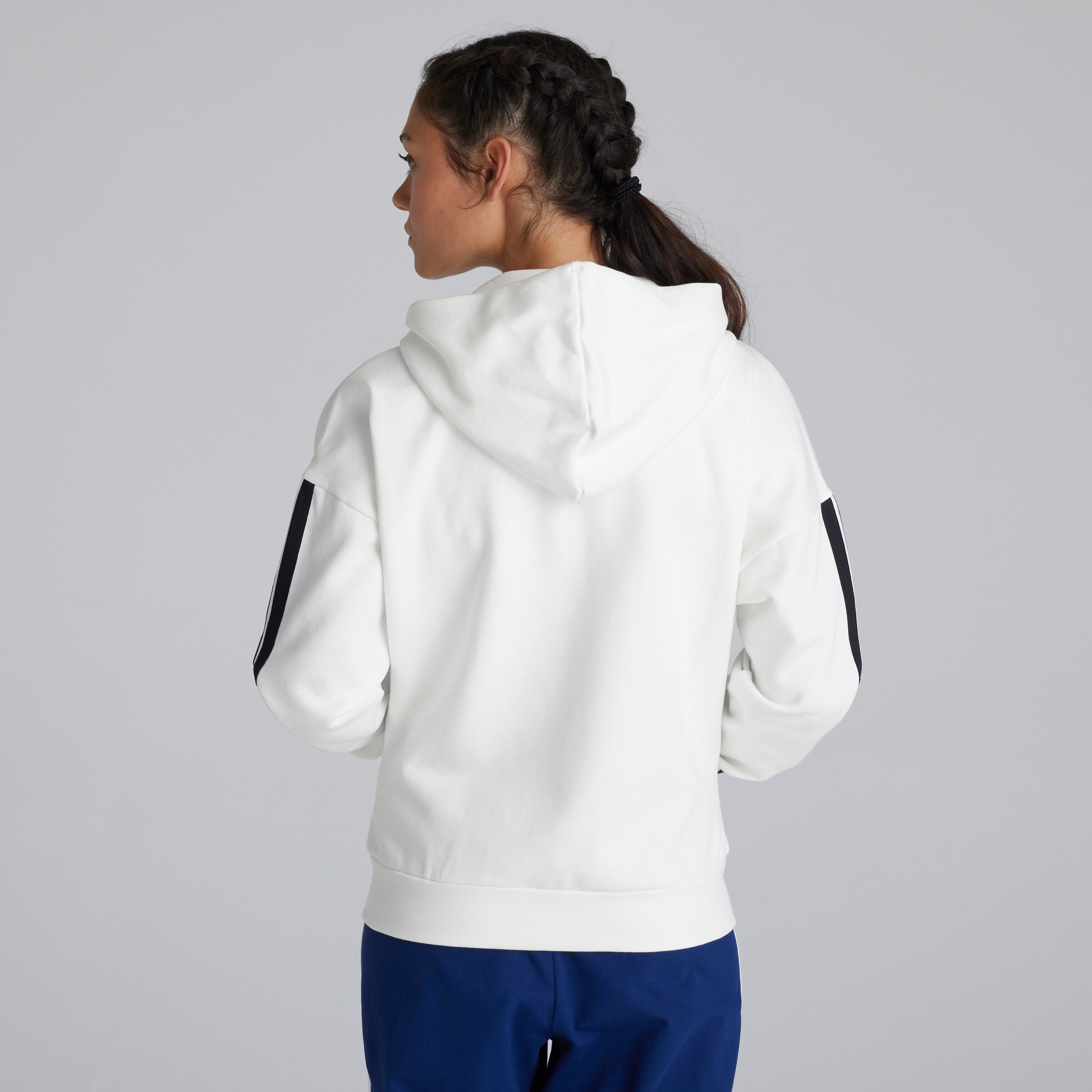 Manchester United x adidas Womens Essentials 3-Stripes Full Zip Fleece Hoodie White White Detail [2-5]