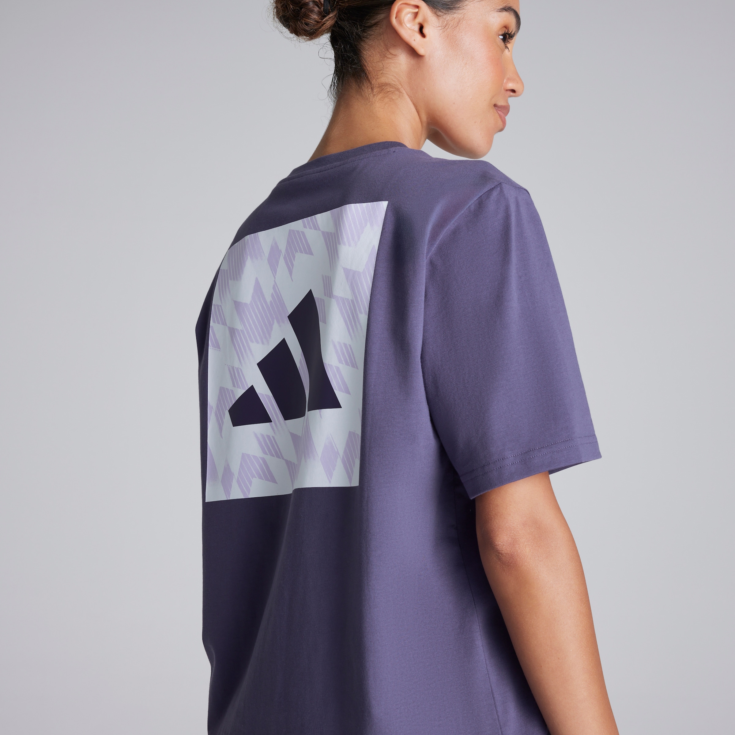 Manchester United Seasonal Graphic T-Shirt Purple Violet Détail [8-8]