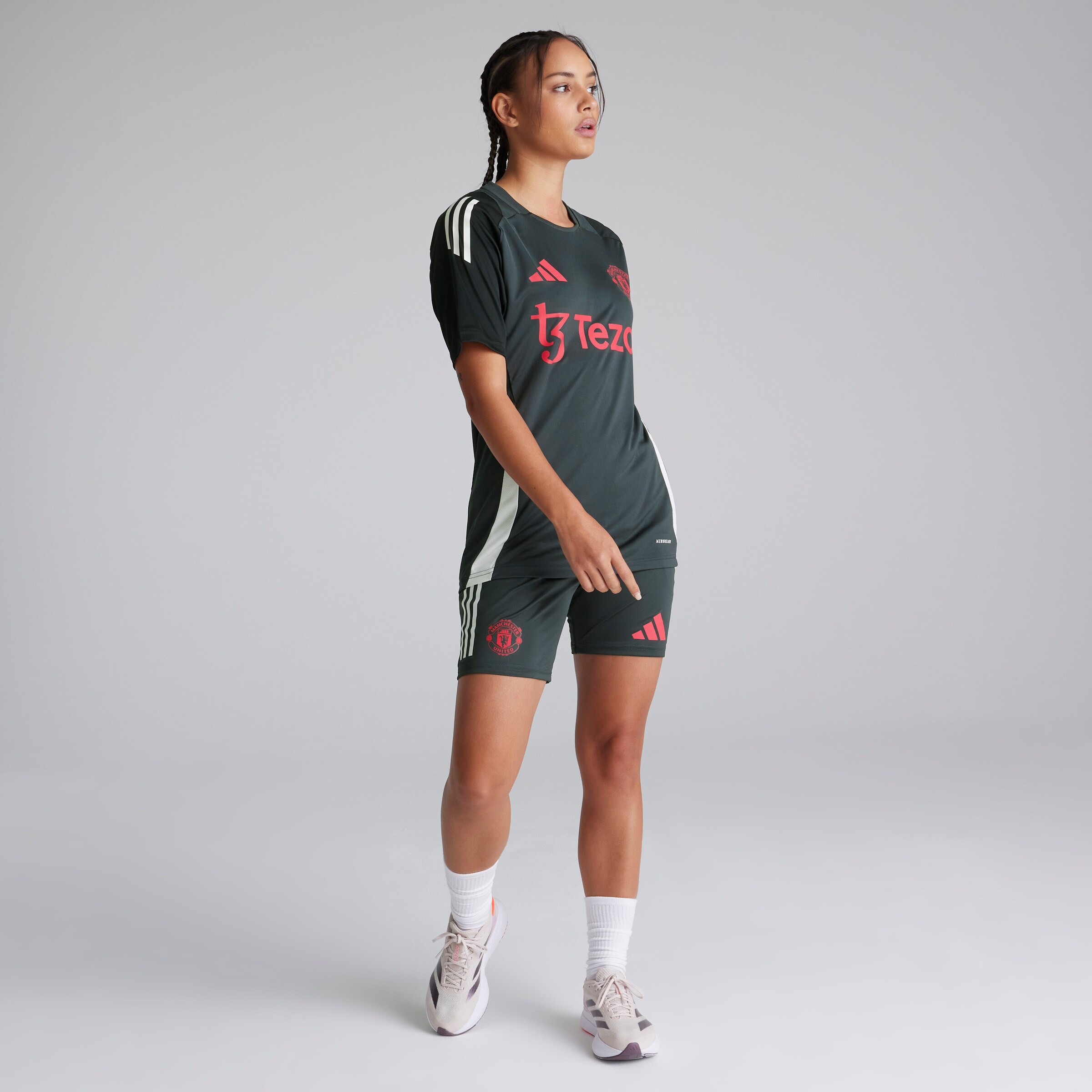 Manchester United European Training Tiro 24 Training Jersey Dark Grey Détail [8-9]