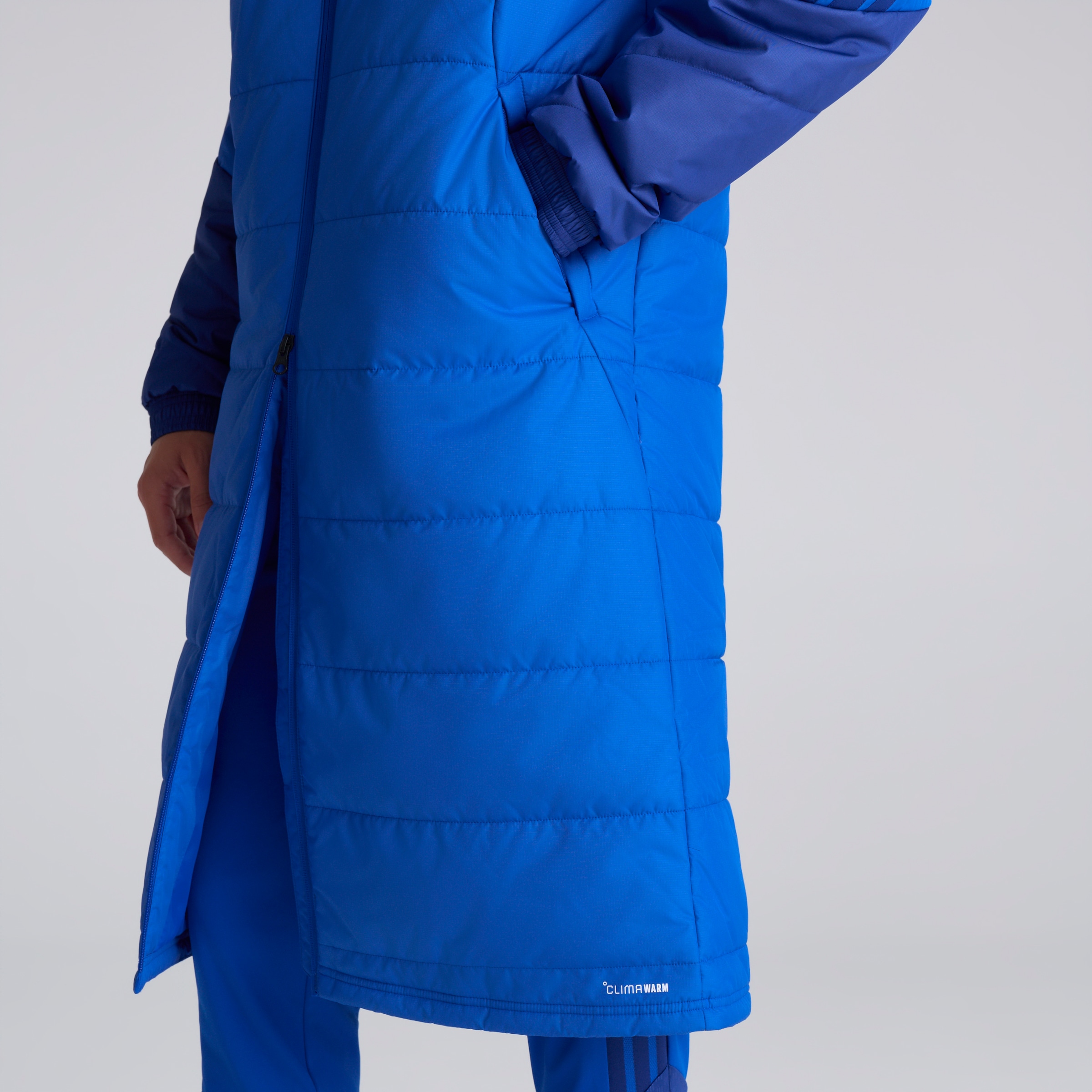 Manchester United 26/27 Cup Training Tiro Authentic Long Coat Blue (Sponsored) Blau Detail [4-5]