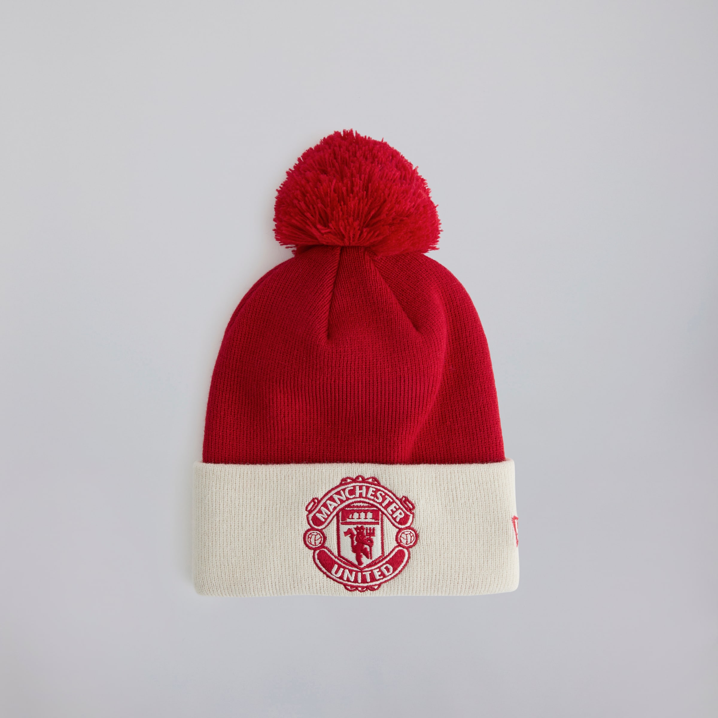 Manchester United x New Era Kids Contrast Bobble Beanie Red Beige