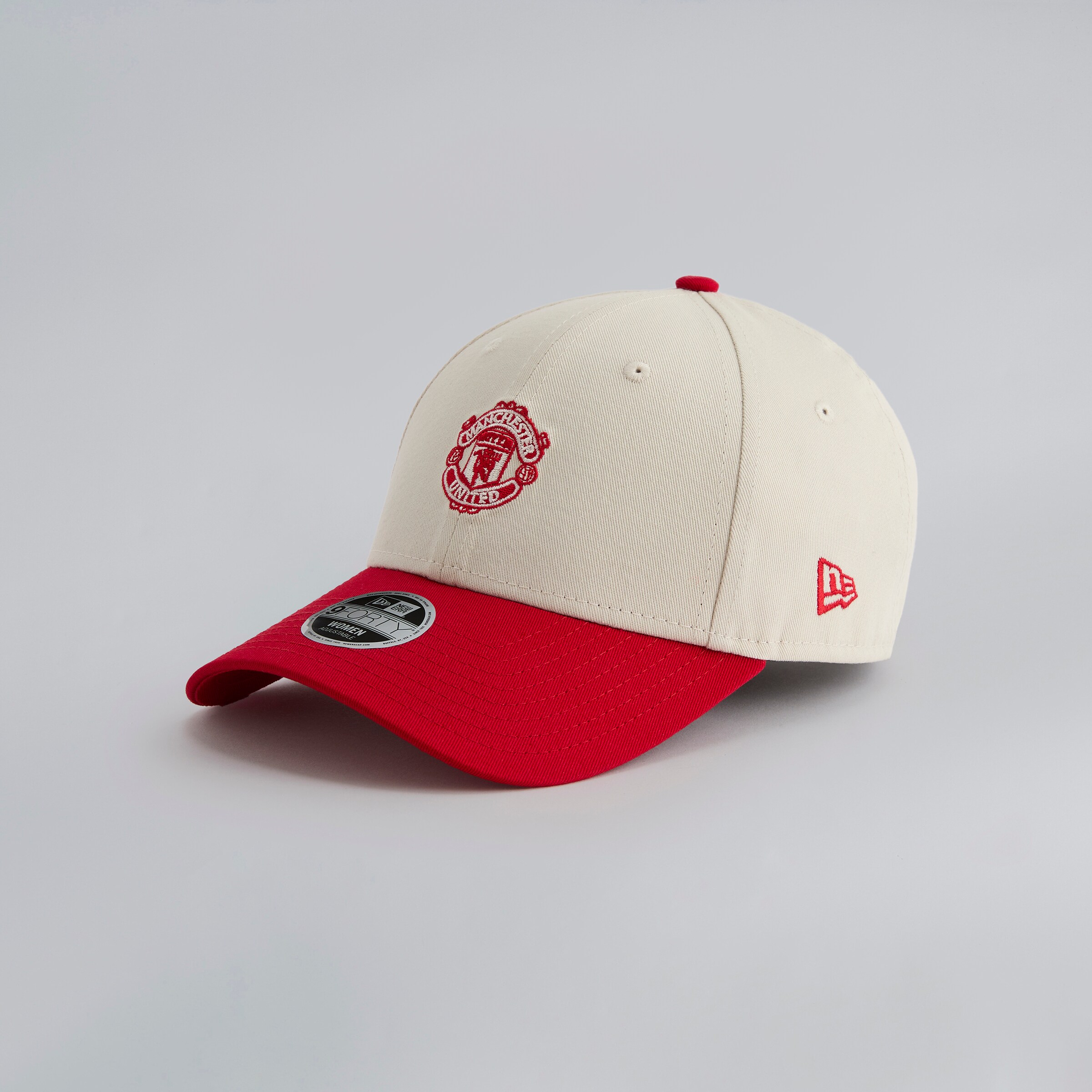 Manchester United x New Era Womens 9Forty Contrast Cap Cream Beige Detail [2-5]