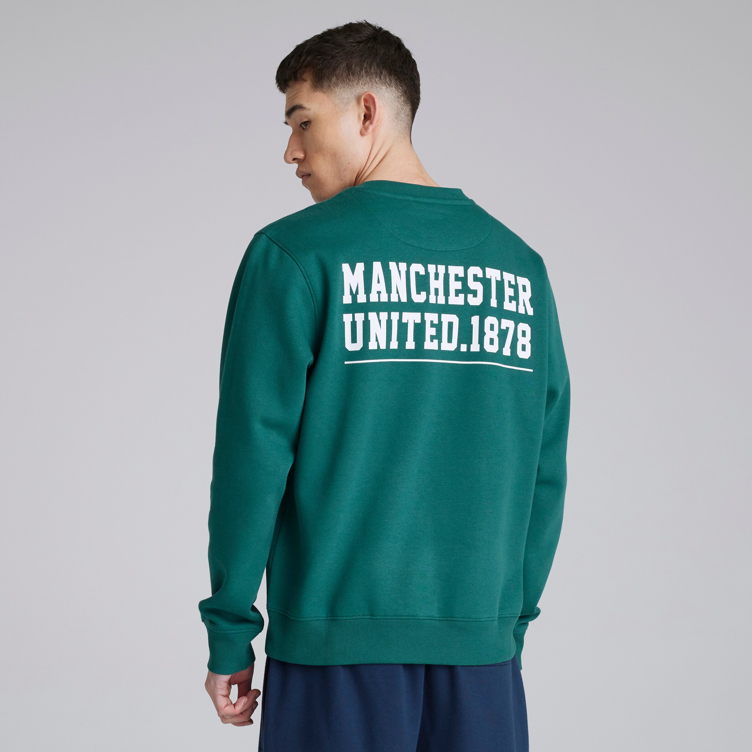 Manchester United Varsity Back Print Sweatshirt Green Green Detail [2-5]