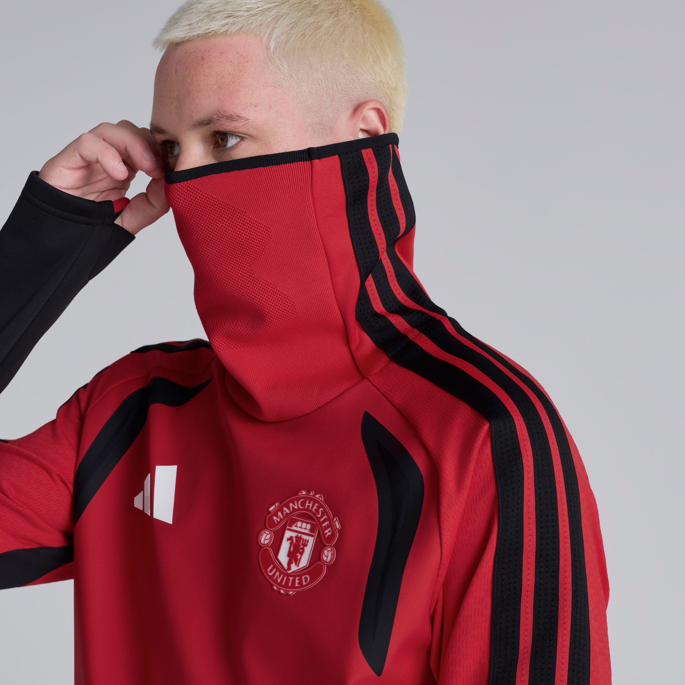 Manchester United 26/27 Training Tiro Authentic Warm Top Red Red Detail [7-7]