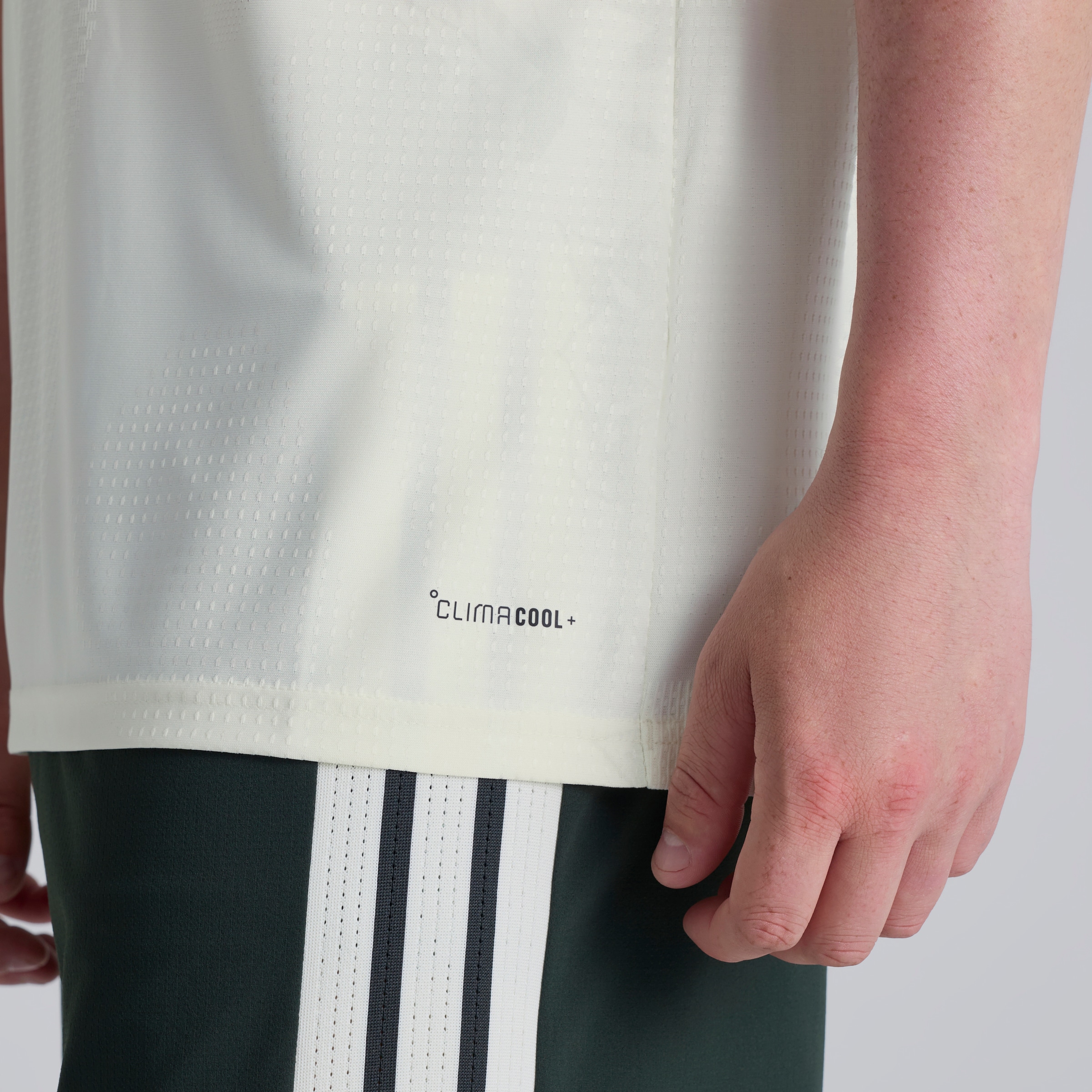 Manchester United 26/27 Third Authentic Jersey with Fernandes 8 UCL Printing & Badge Beige Detail [5-7]