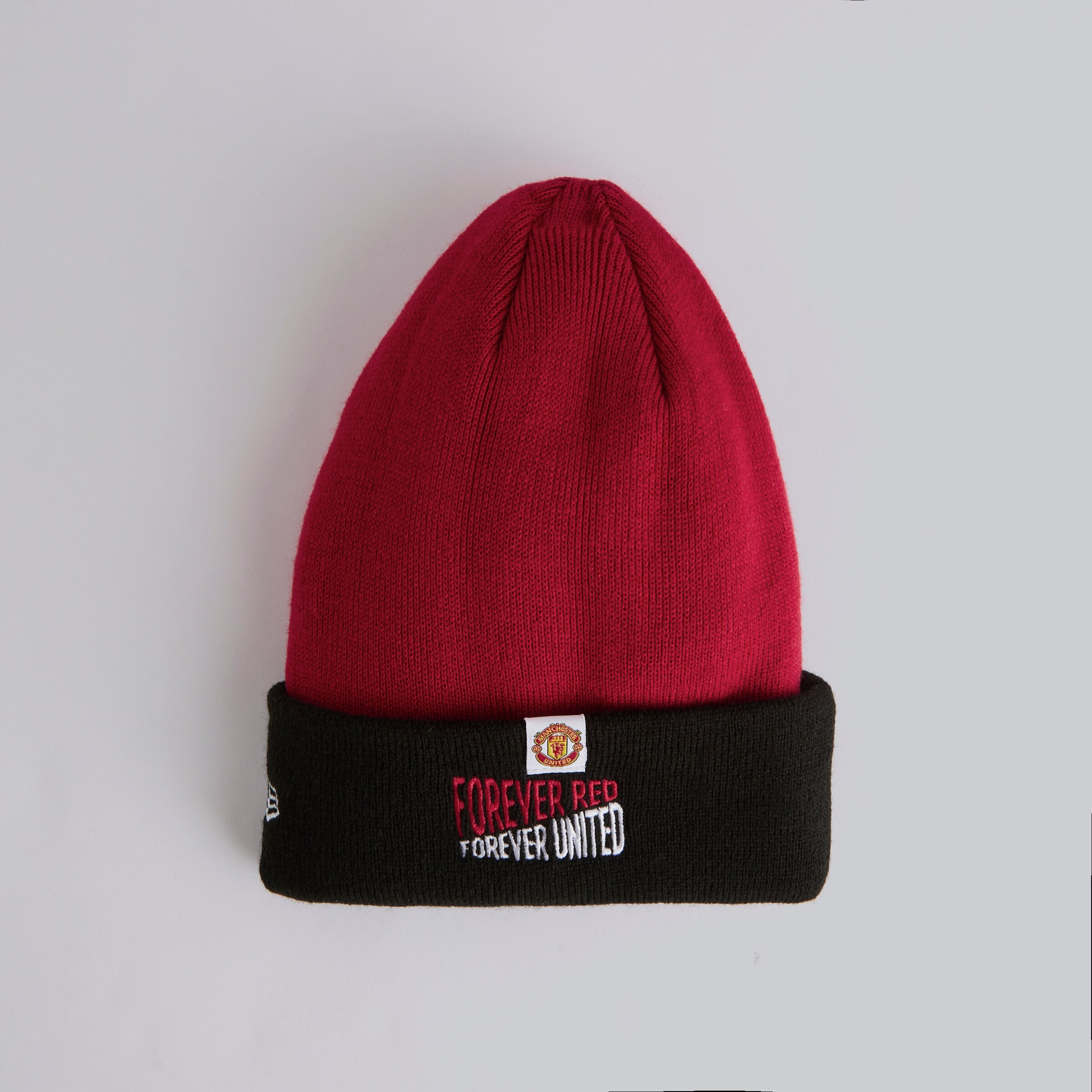 Manchester United x New Era Kids Fred The Red Beanie Red Red Detail [2-3]
