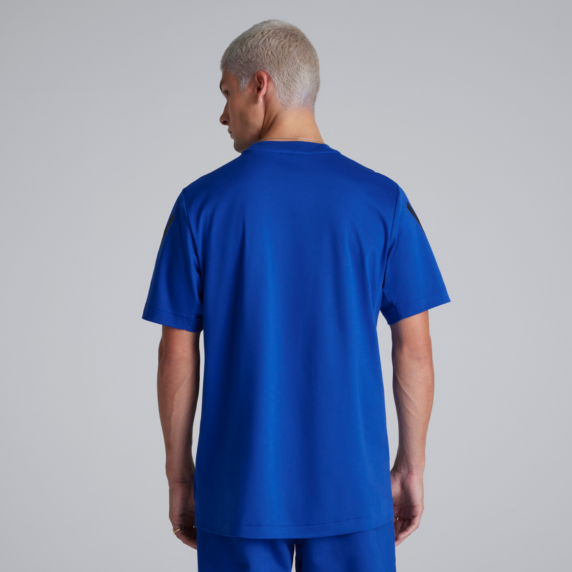 Manchester United adidas シャツ 青 Buy Manchester United x adidas Z.N.E. T-Shirt Blue