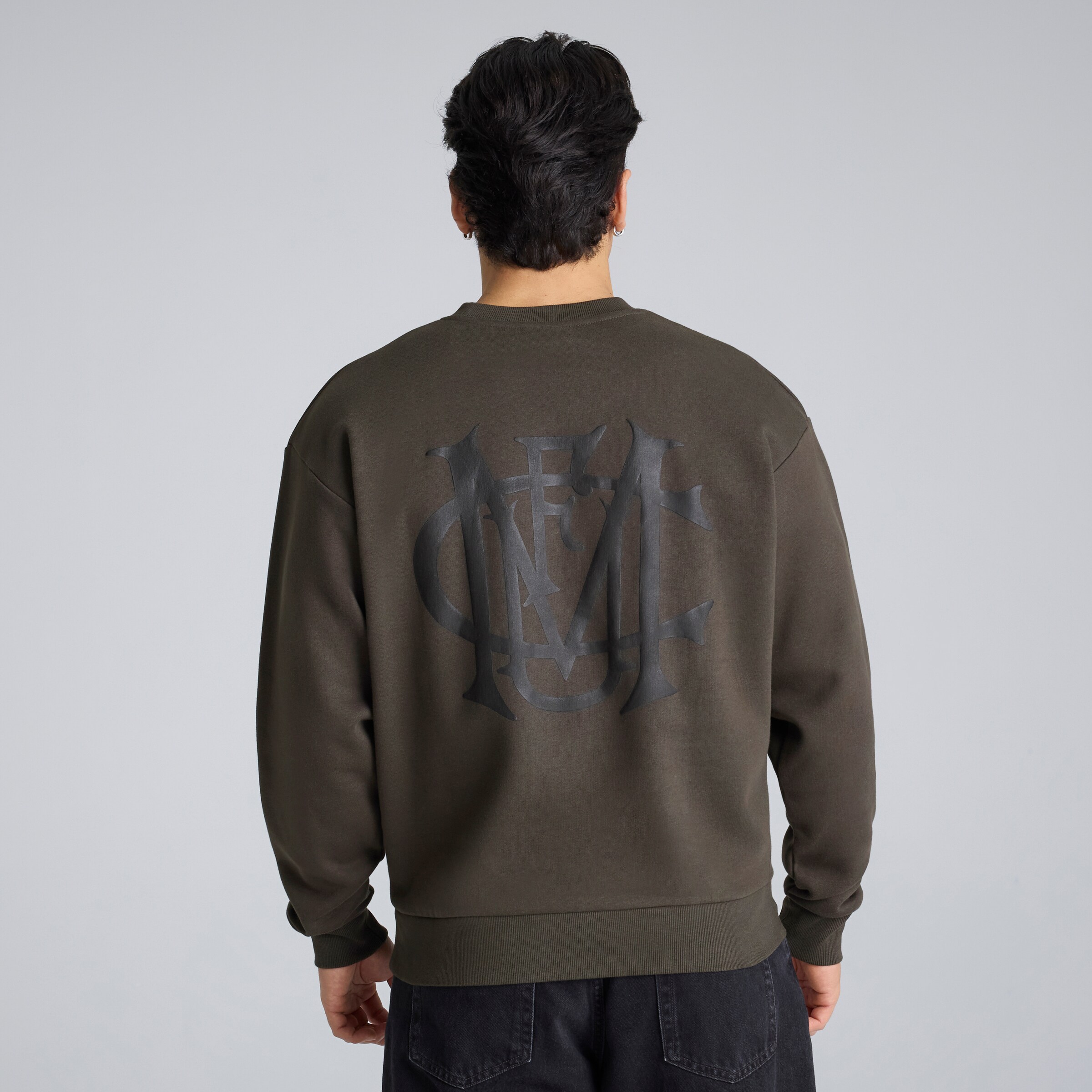 Manchester United Archive Sweatshirt Charcoal Detail [2-6]