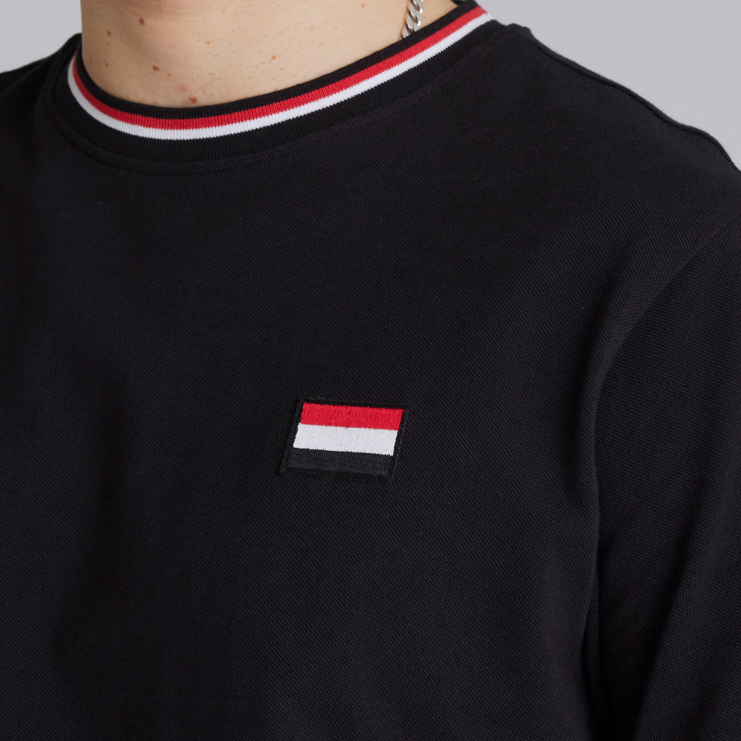 Manchester United Pique T-Shirt Black Black Detail [5-5]