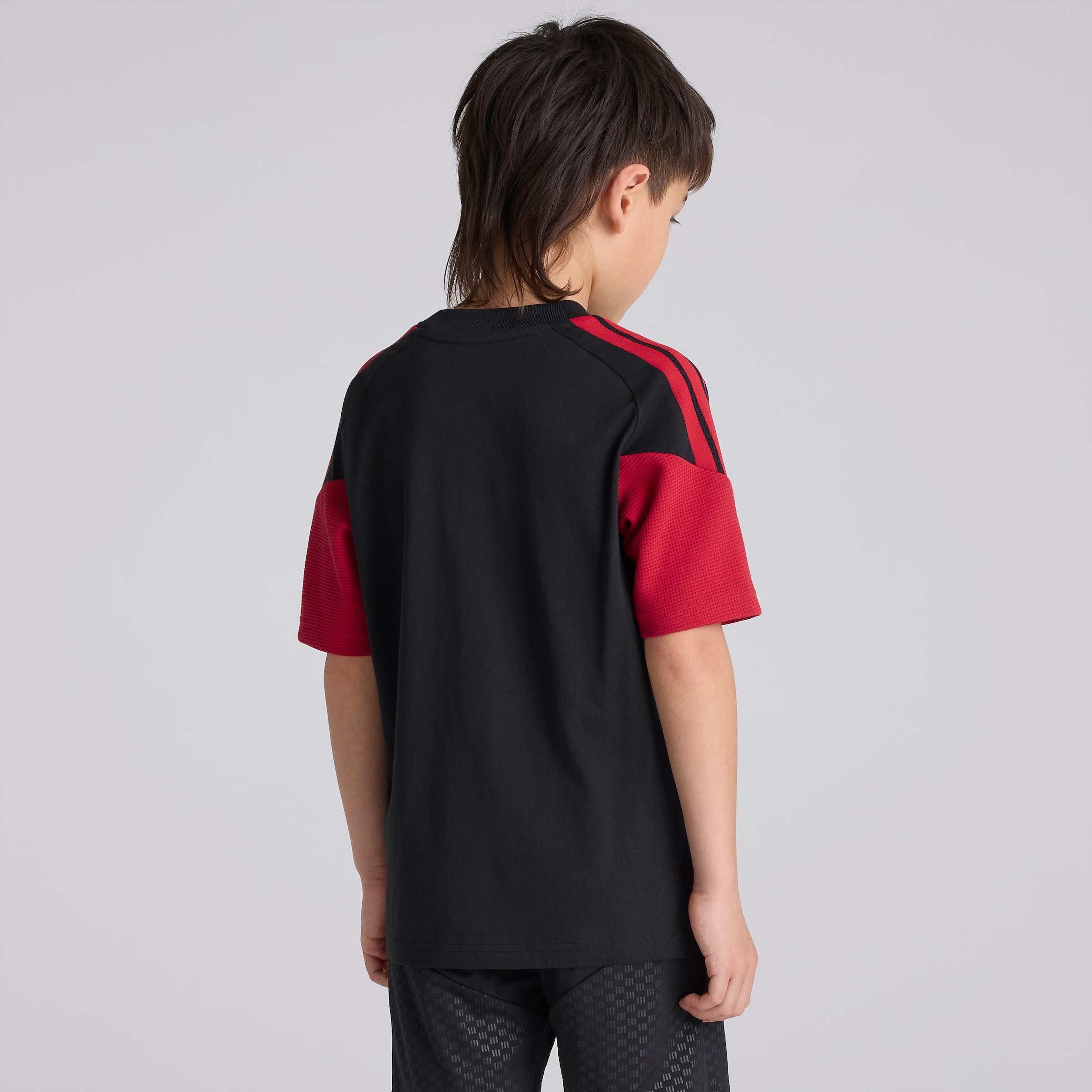 Manchester United Kids 26/27 Training Tiro T-Shirt Black Black Detail [2-6]