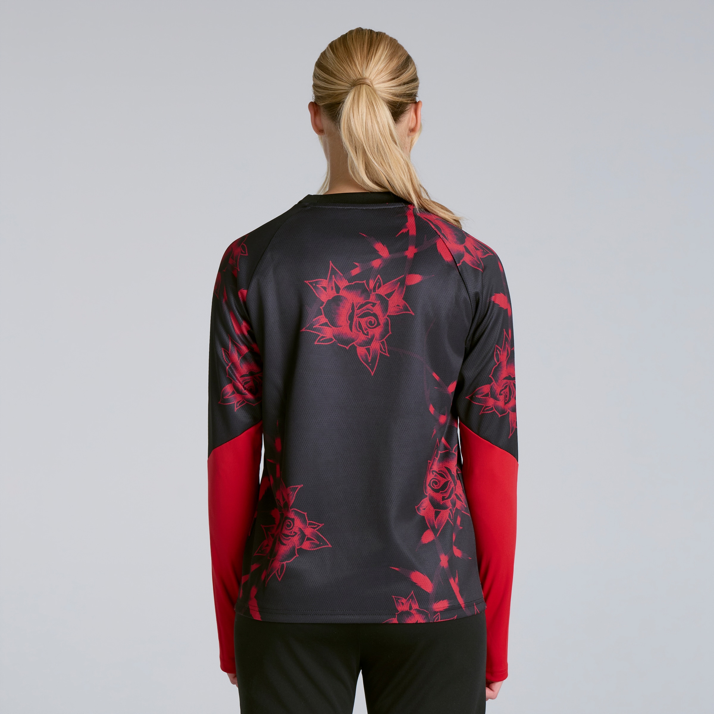 Manchester United Womens 26/27 Home Pre Match Warm Top (Sponsored) Red Detail [2-5]