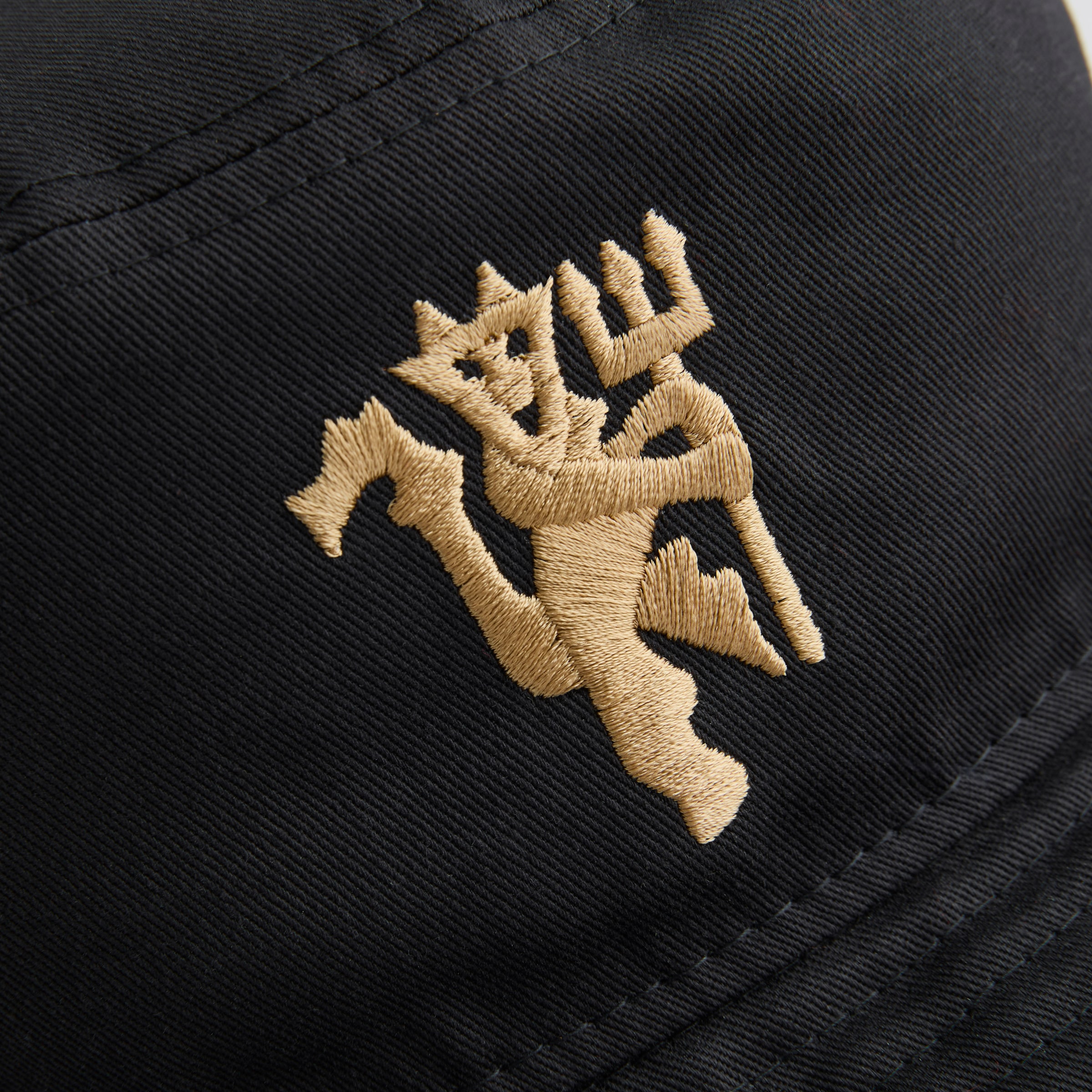 Manchester United x New Era Gold Devil Bucket Hat Navy Navy blue 세부 사항 [5-5]