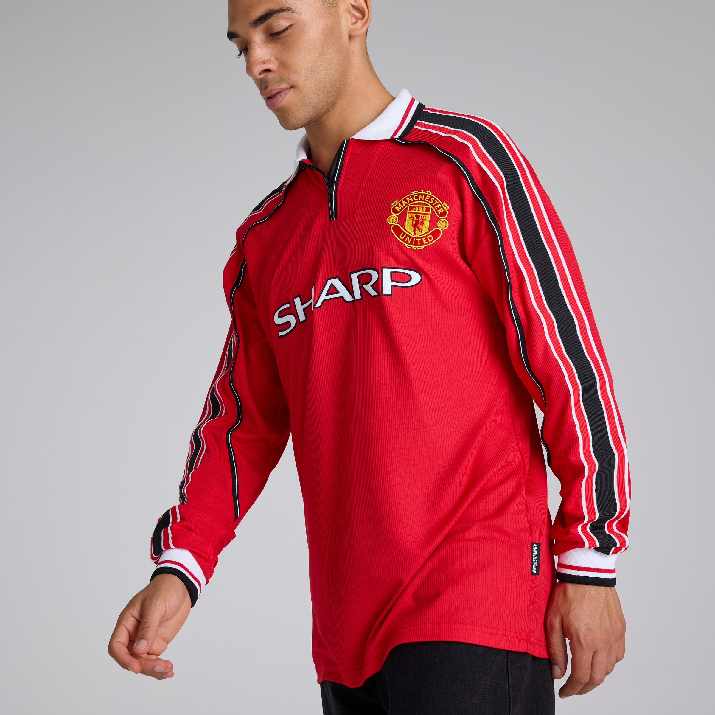 Manchester United Long Sleeve 1998-00 Home Shirt Red Rouge Détail [5-5]