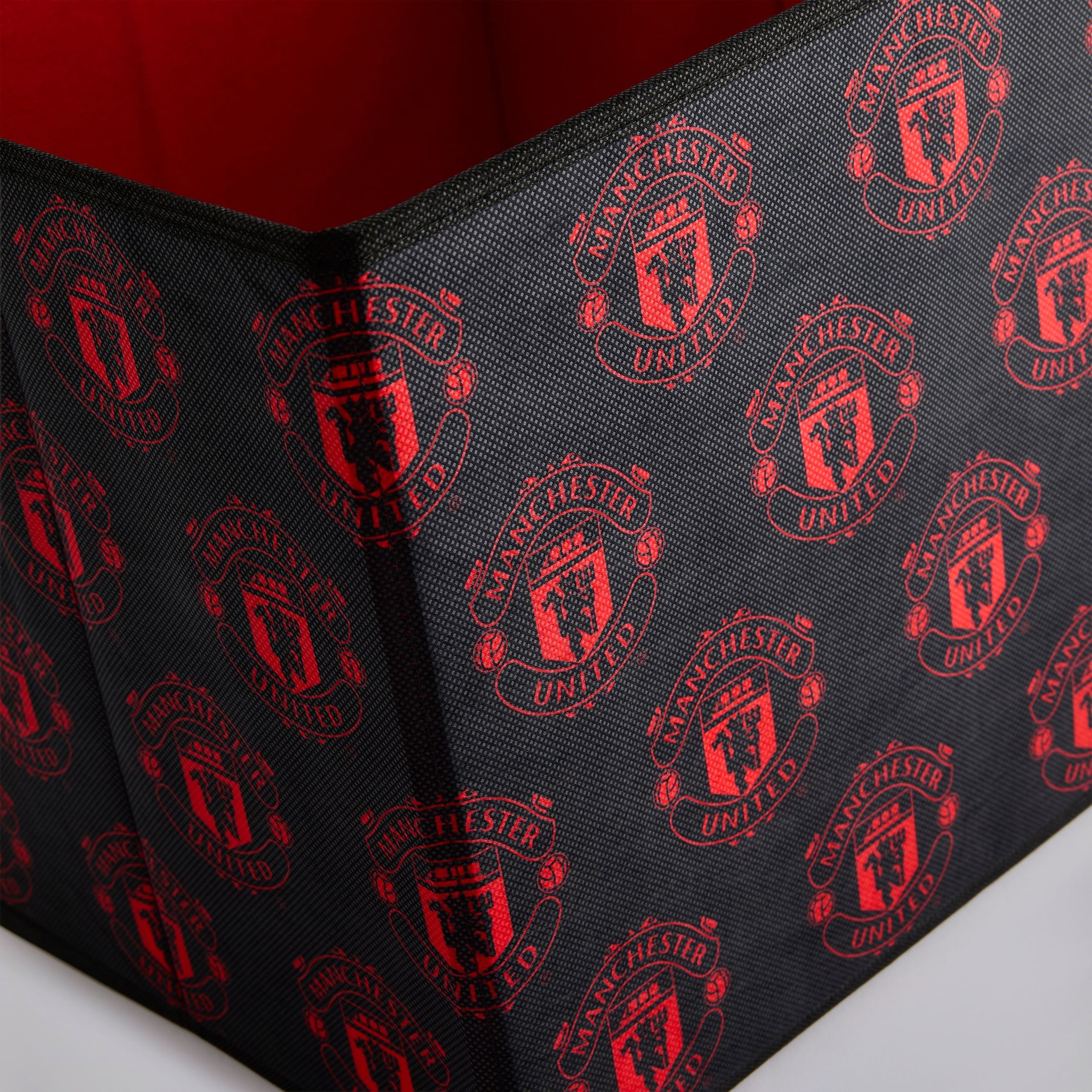 Manchester United Storage Box 2 Pack Red Detail [4-4]