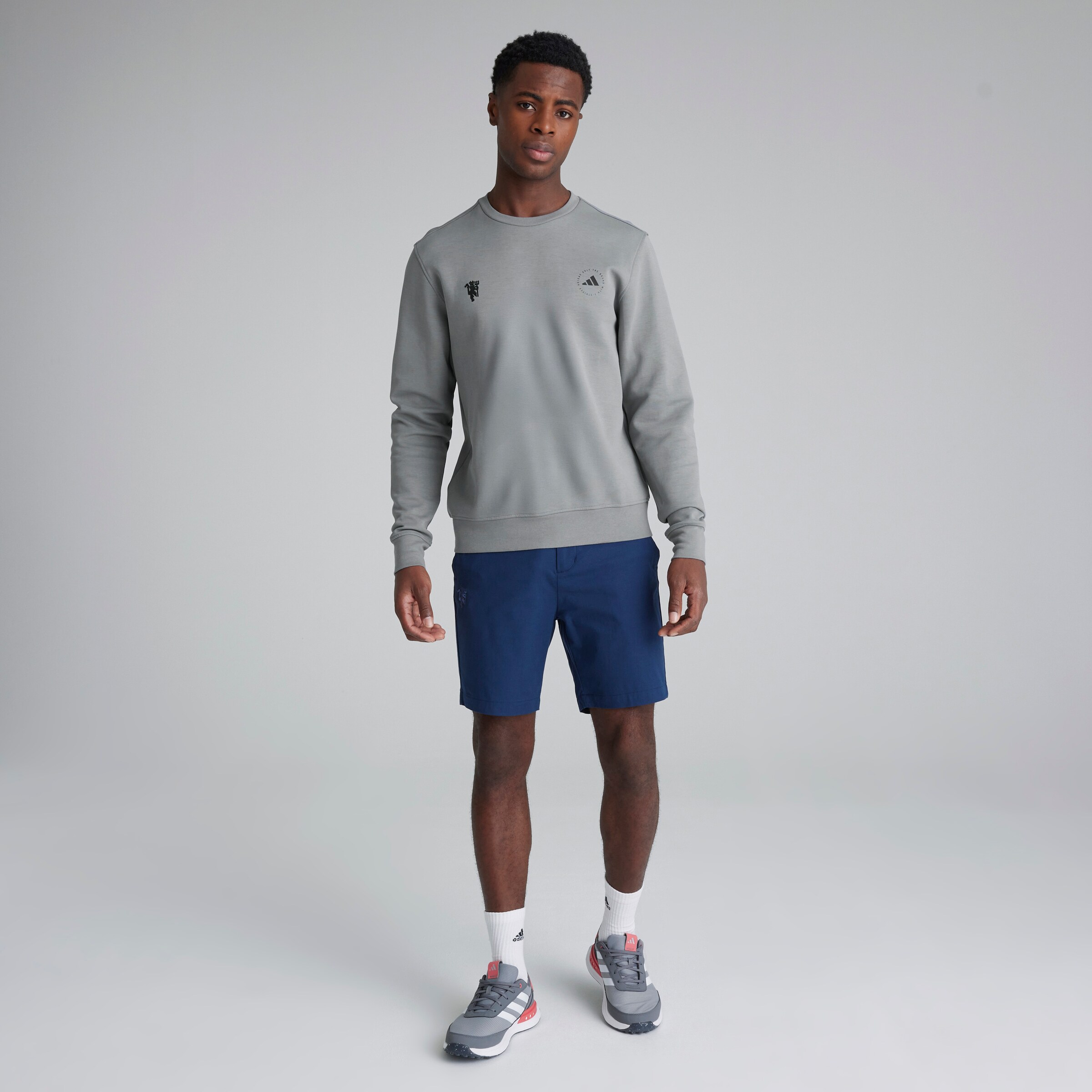 Manchester United x adidas Golf Crewneck Sweatshirt Grey Grey Detail [3-5]