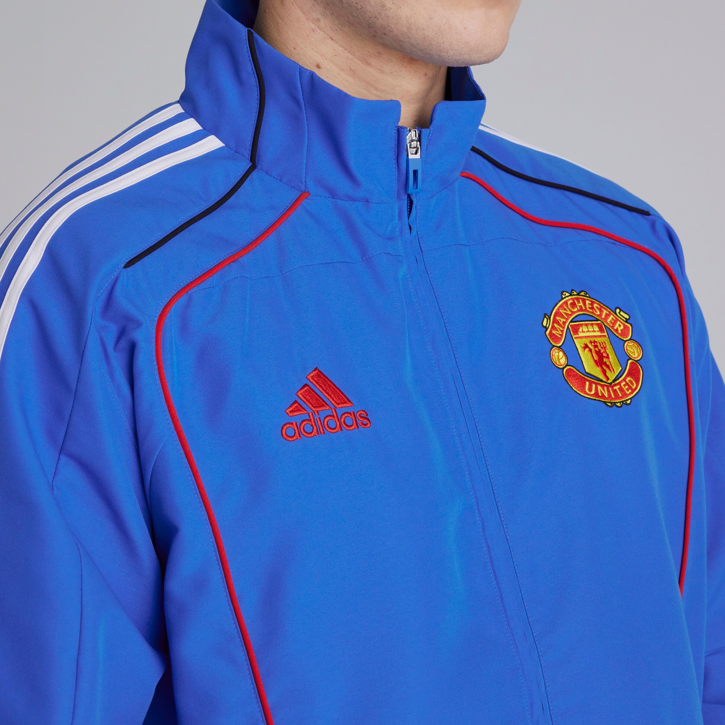 Manchester United x adidas Urban Purist Track Top Blue Blue Detail [5-5]