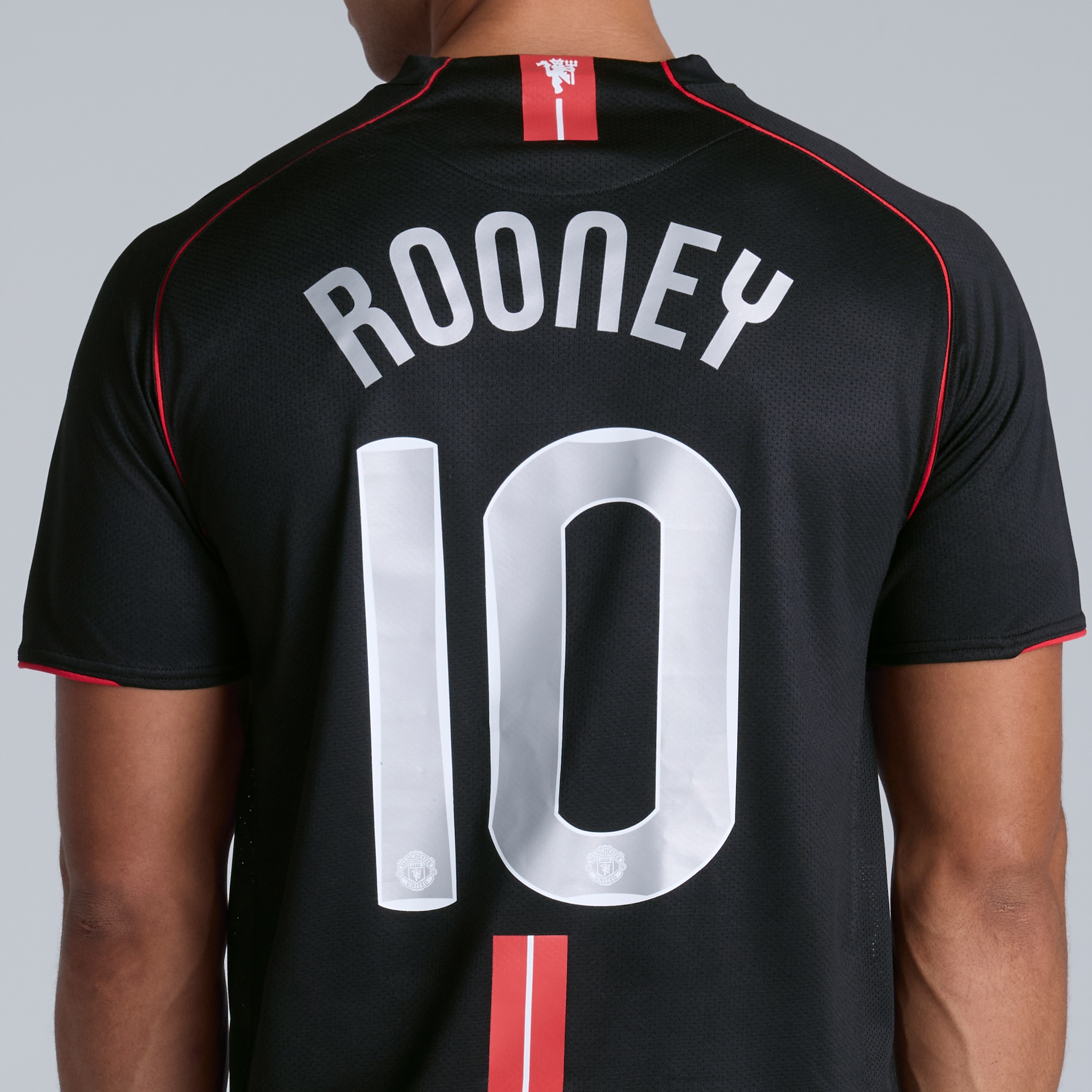 Manchester United Retro 2007-09 Blackout Champions League Final Shirt Rooney Printing Black Noir Détail [5-5]