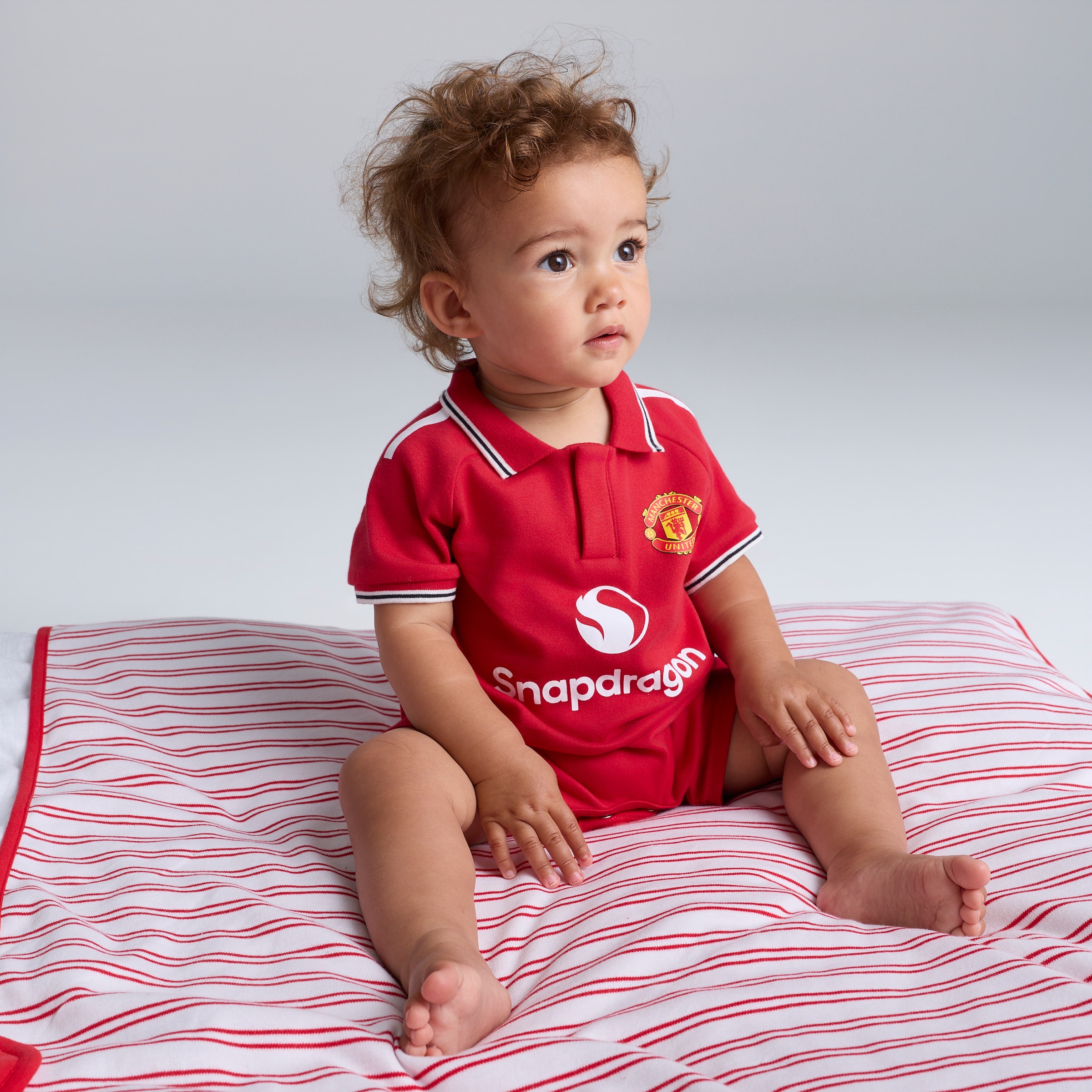 Manchester United Baby 26/27 Home Romper & Bucket Hat Red 红色 细节 [3-5]