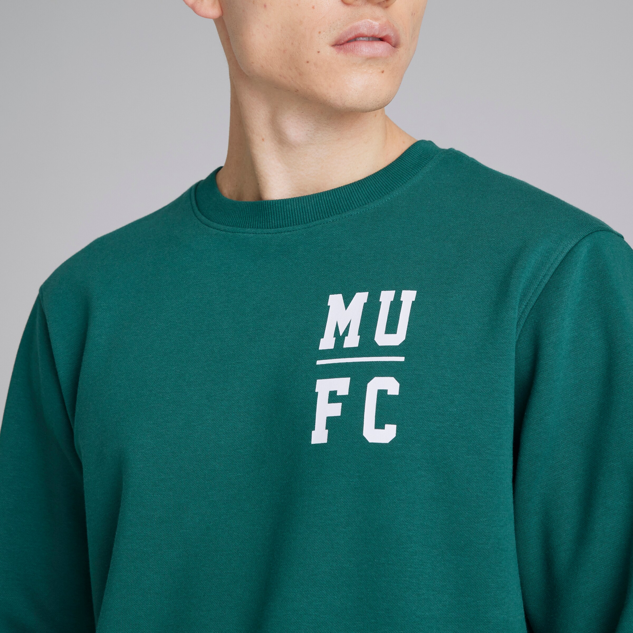 Manchester United Varsity Back Print Sweatshirt Green Green Detail [5-5]