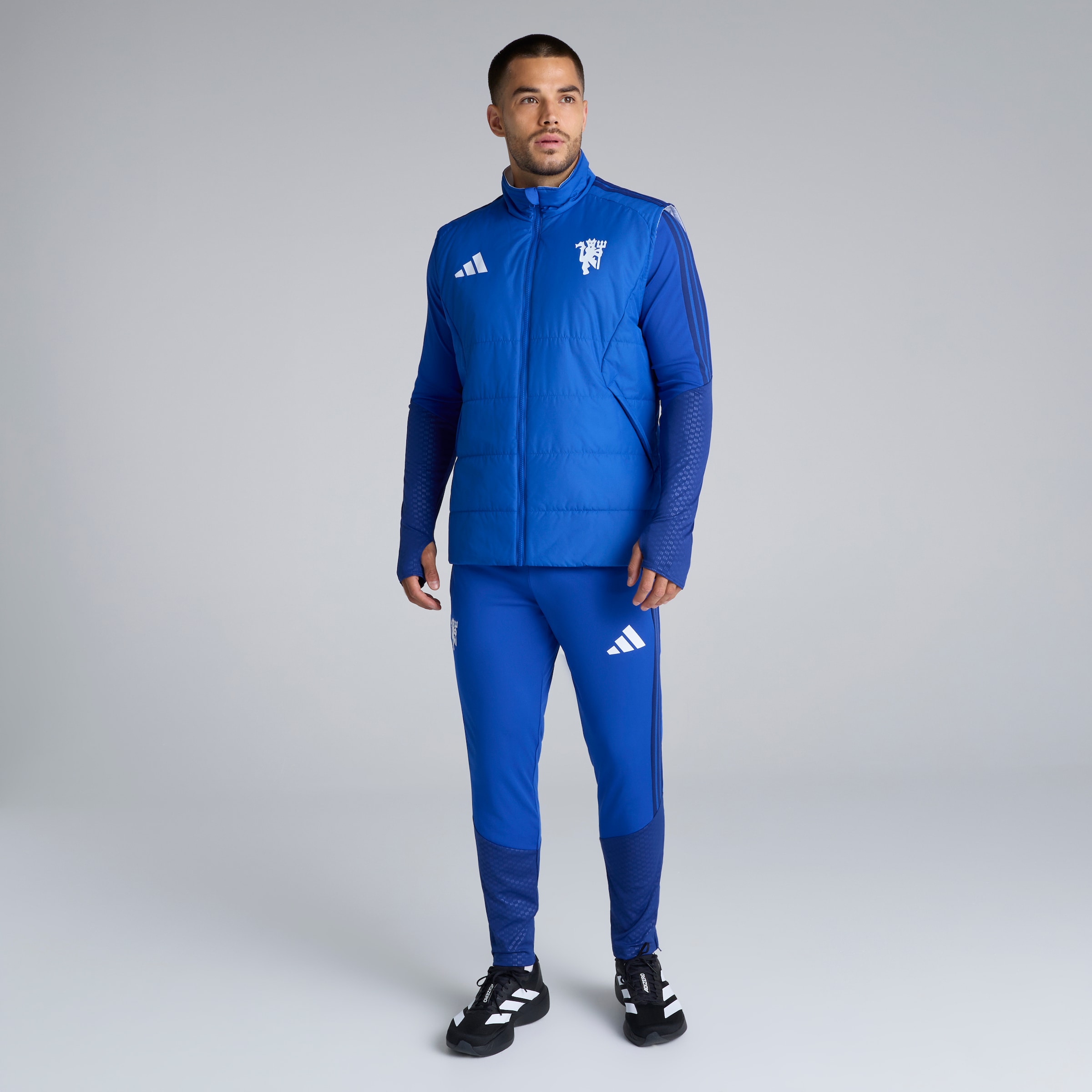Manchester United 26/27 Cup Training Tiro Winterized Vest Blue 蓝色 细节 [3-7]